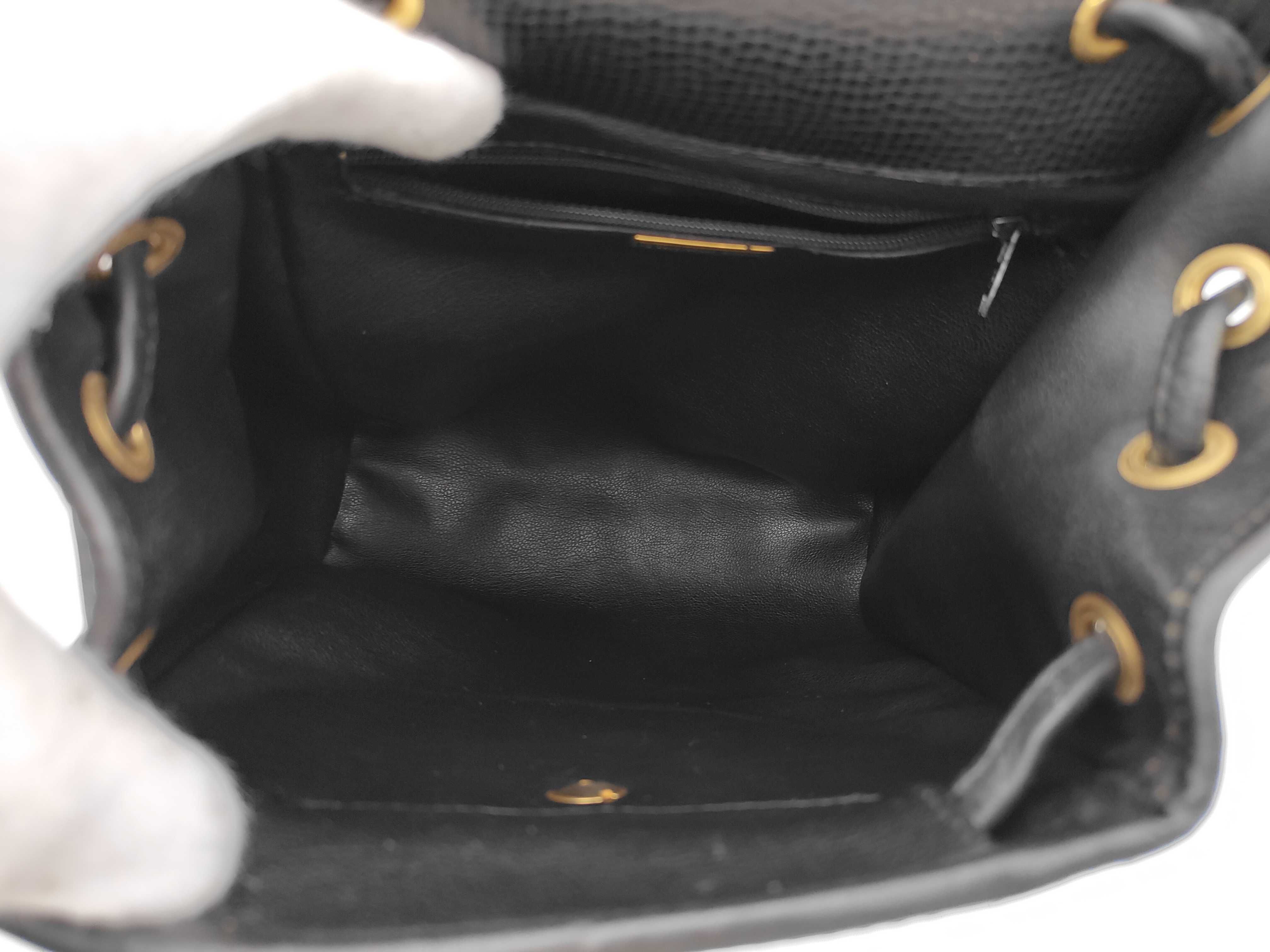Oval Hardware All Leather Bag Backpack Rucksack — view 11