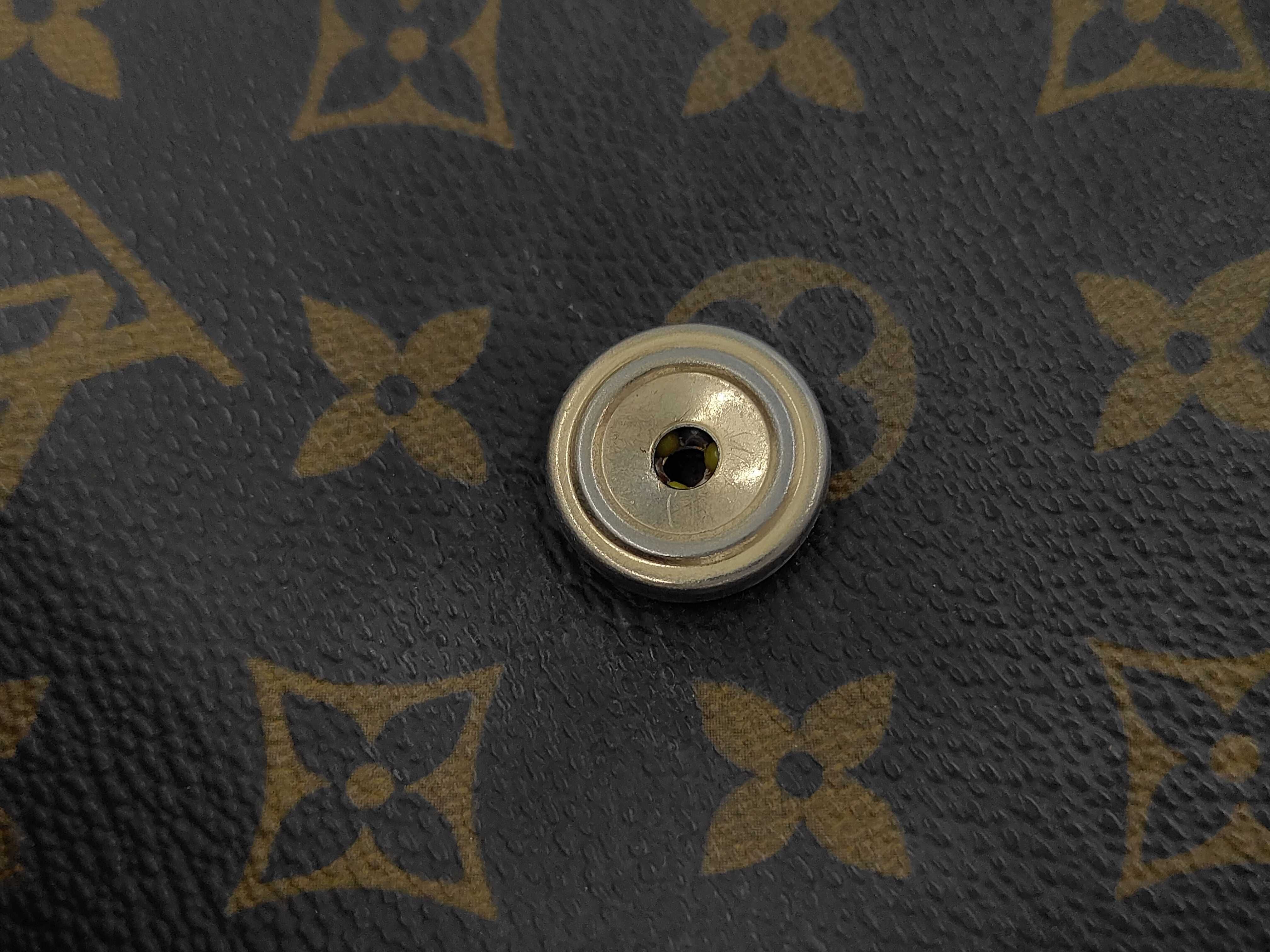 LV Monogram Saint Cloud Shoulder Bag M41428 Shoulder Bag — view 12