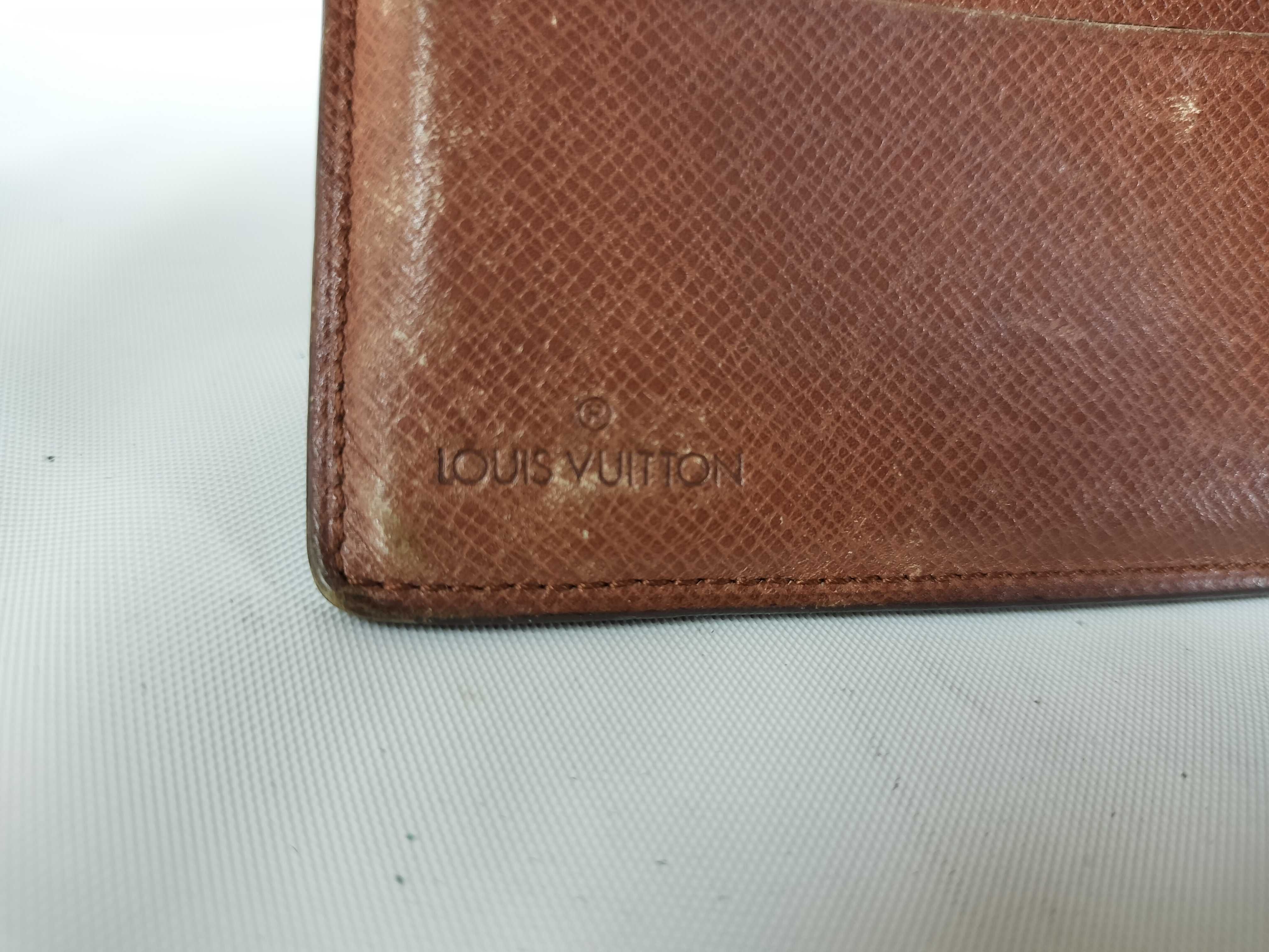 Monogram Bi-fold Wallet Vintage Wallet — view 4