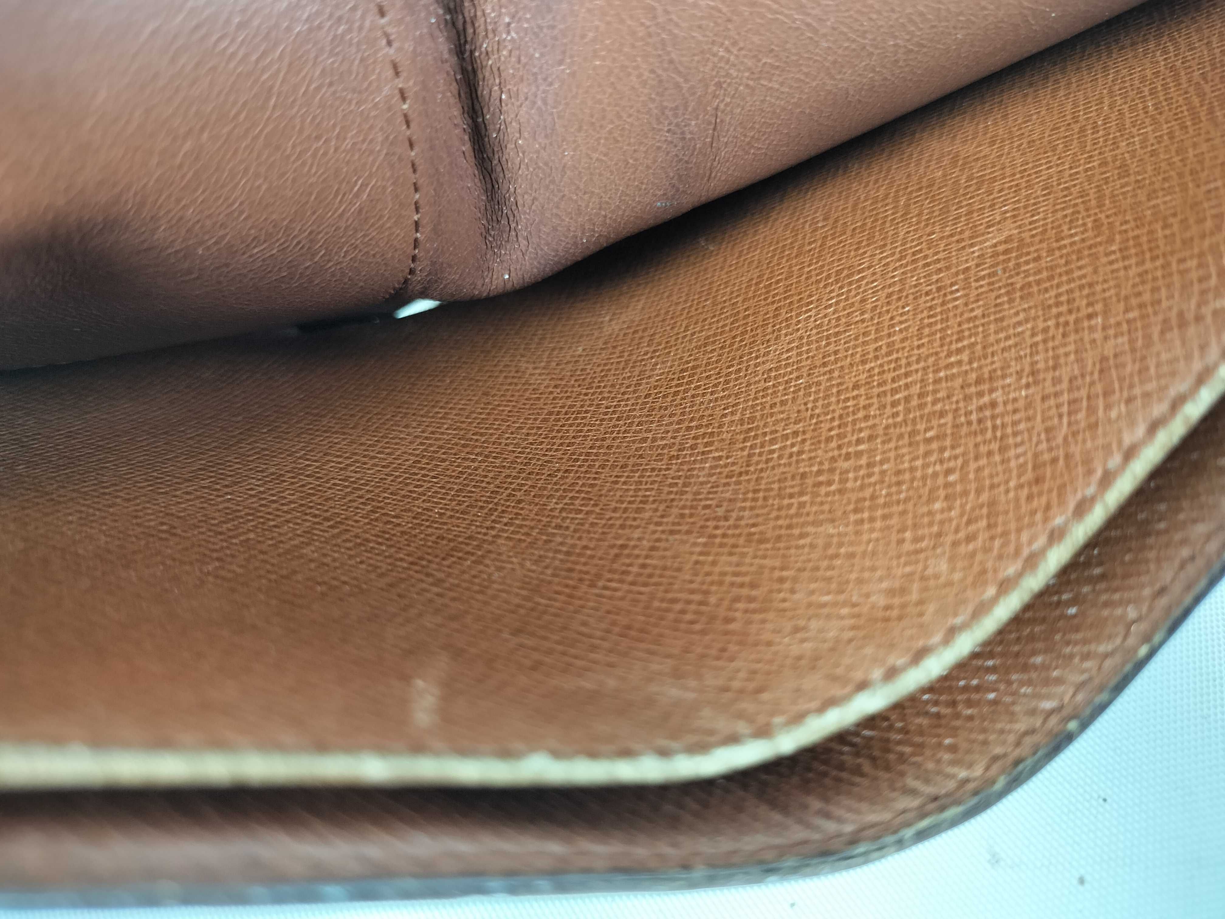 Monogram Bi-fold Wallet Vintage Wallet — view 6