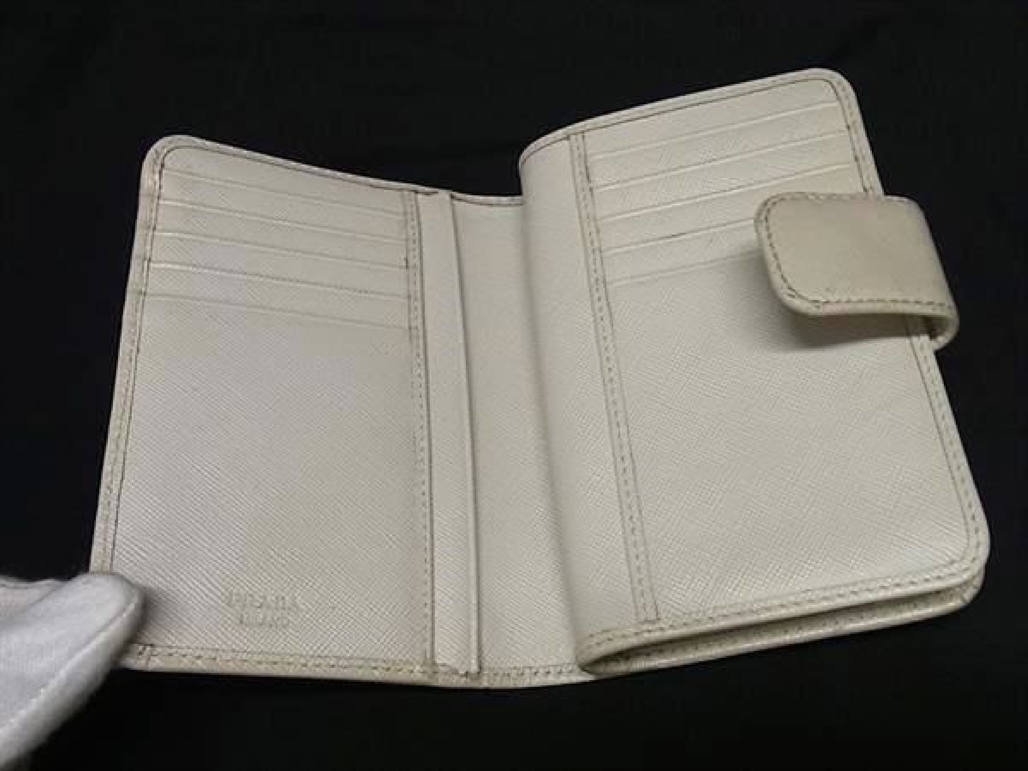 Saffiano Leather Bi-fold Wallet, Billfold, Coin Purse, Card Holder, Women's, White (FY4805) — view 3