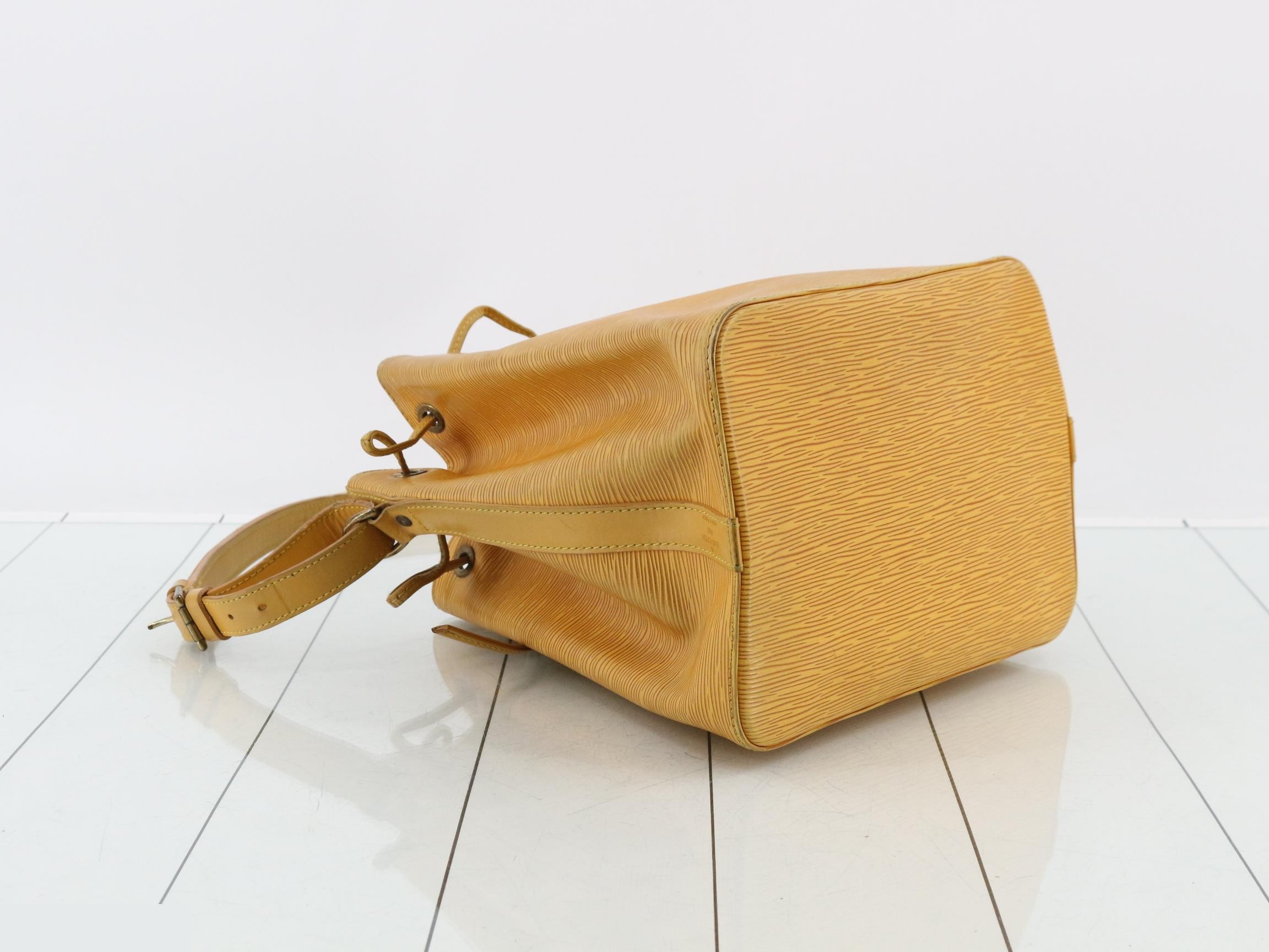Shoulder Bag — view 5