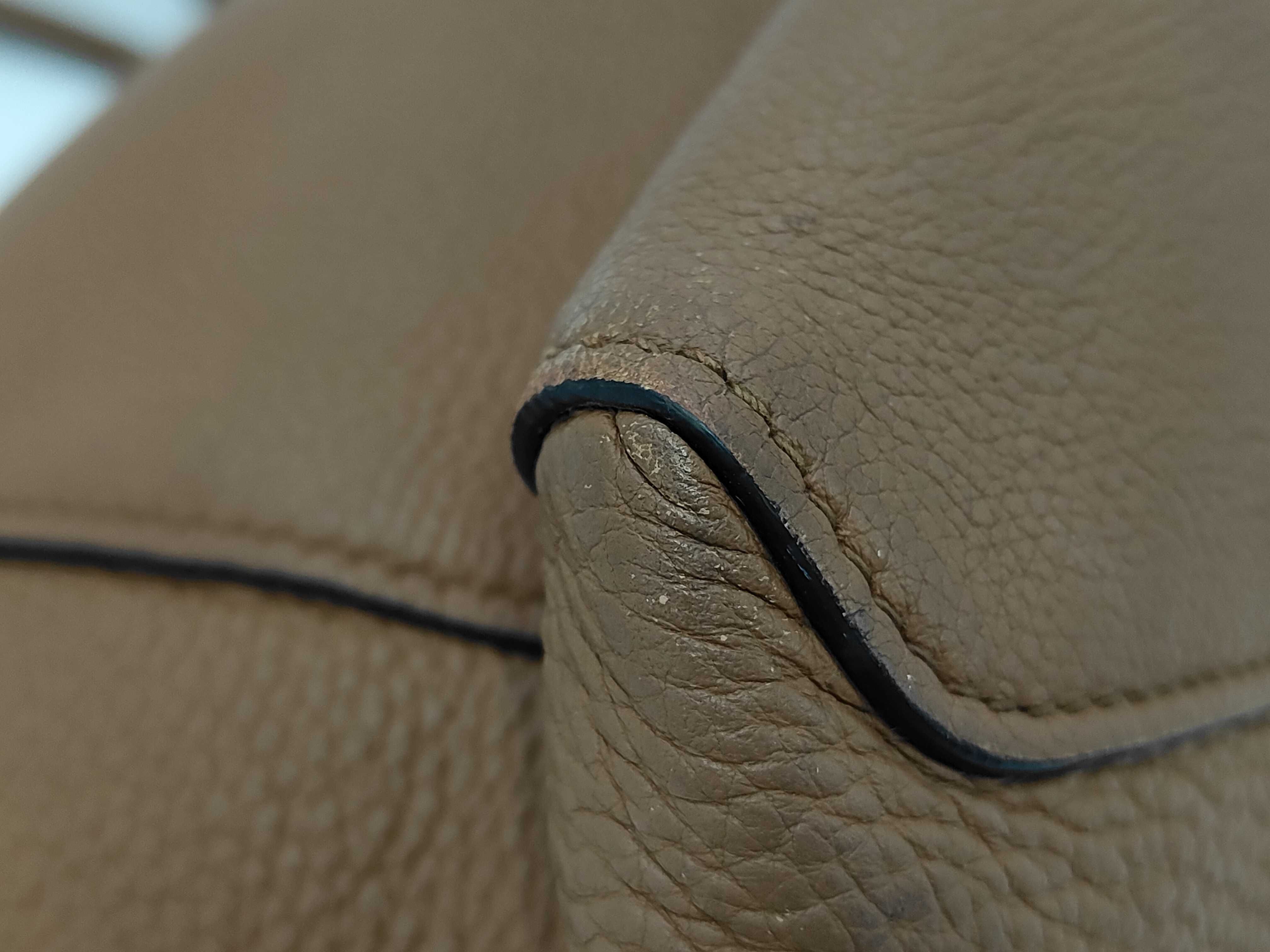 Vitello Phoenix Leather Shopping Tote Bag — view 3