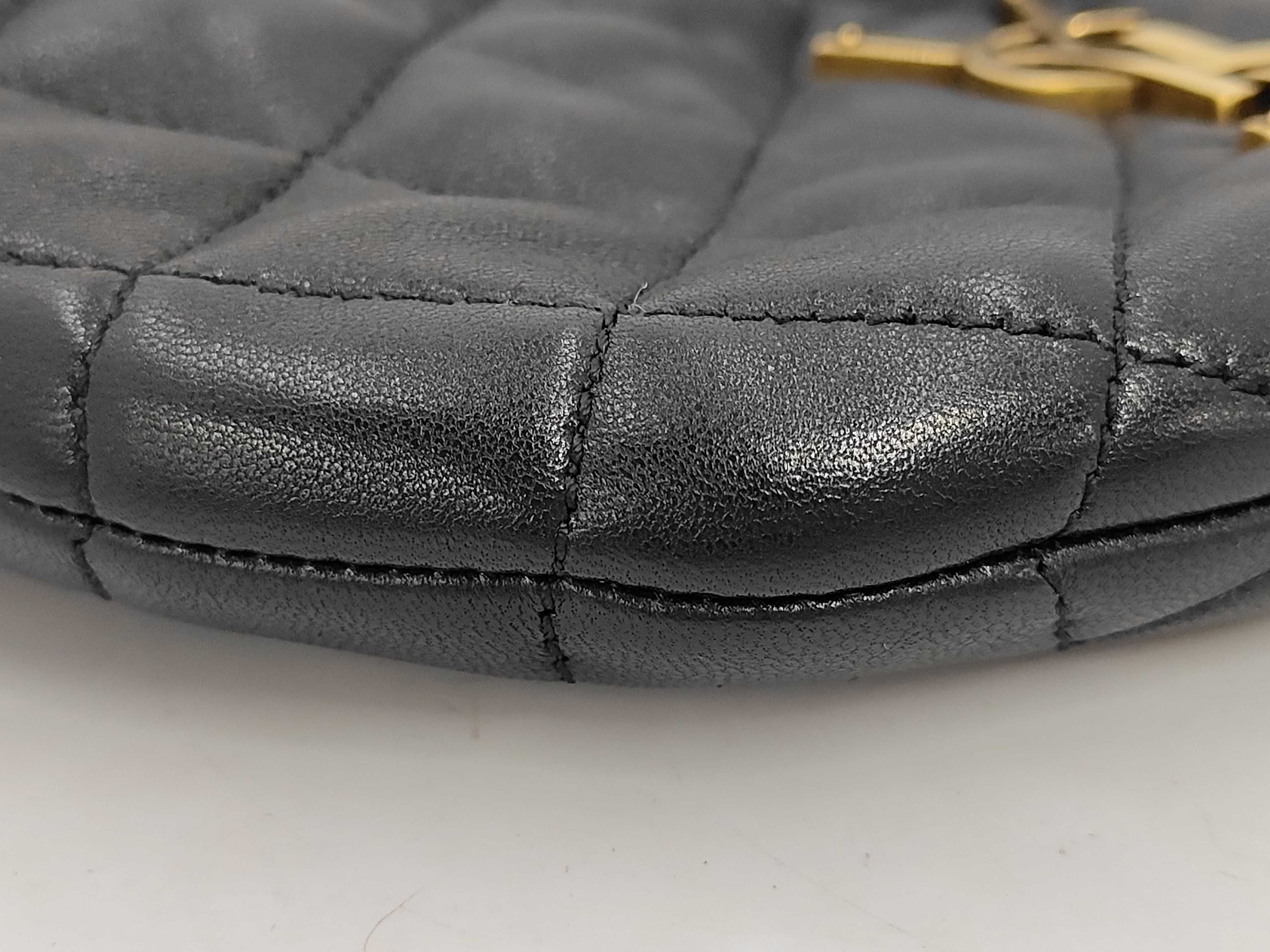 851689 Icarino Leather Black Handbag — view 4