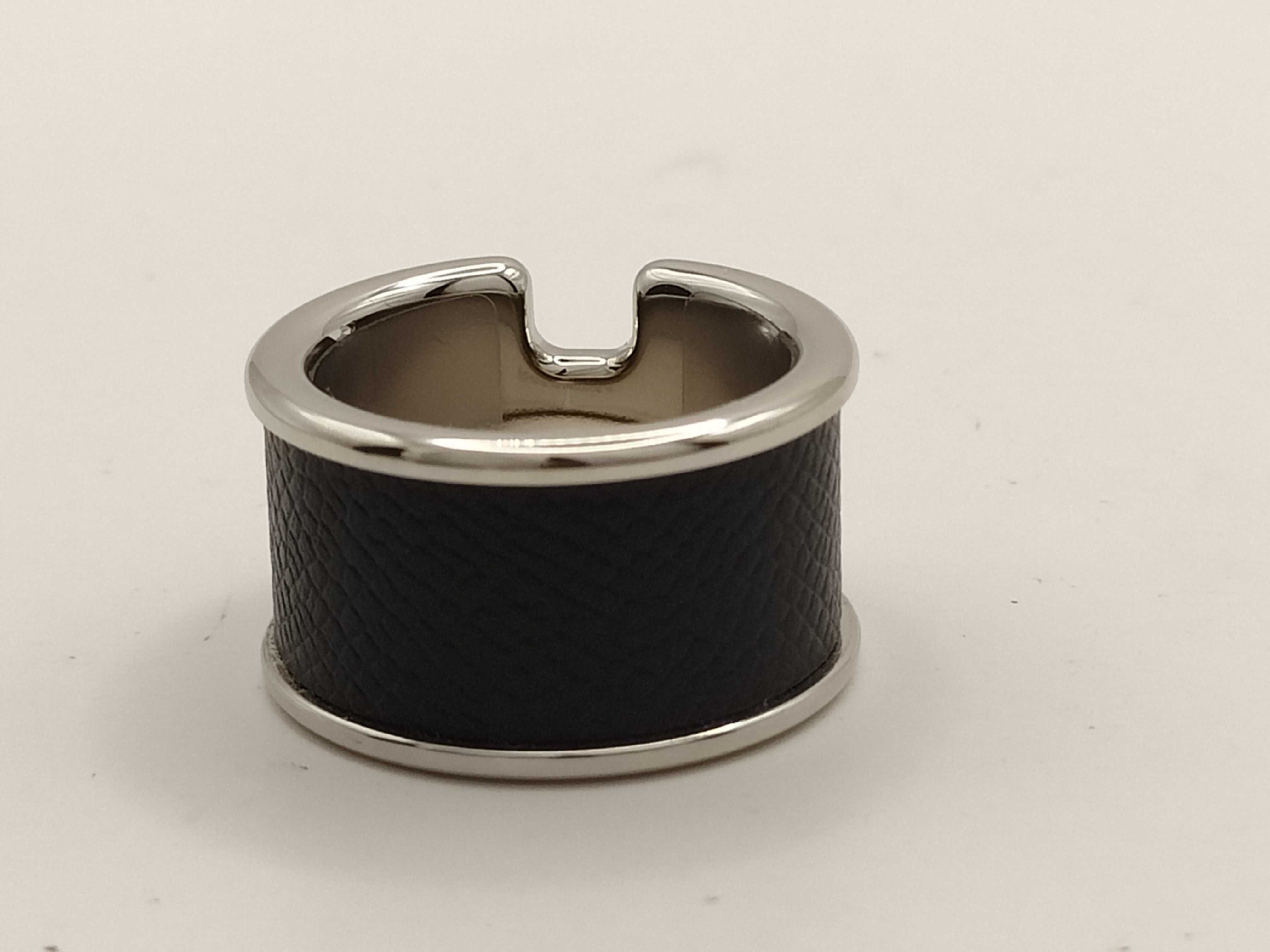 Olympe Ring GM Olympe Ring Metal Veau Madame Black x Silver Ring — view 4