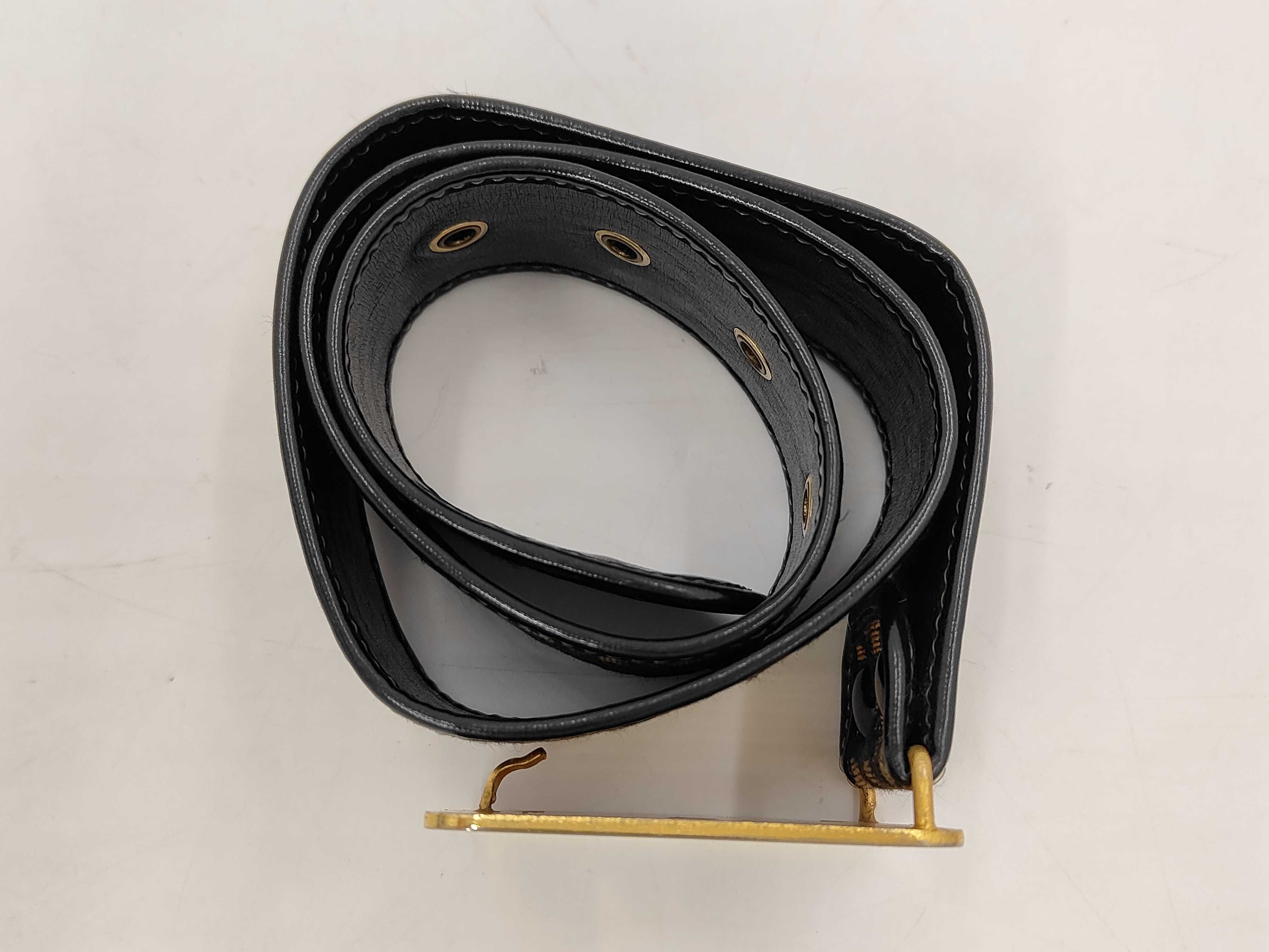 Trotter Belt — view 2