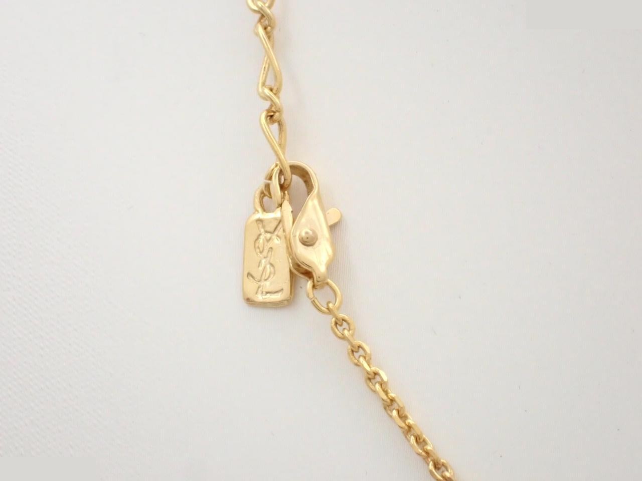 Other lines: Precious metals, necklaces, pendants, chains approximately 50cm long. — view 2