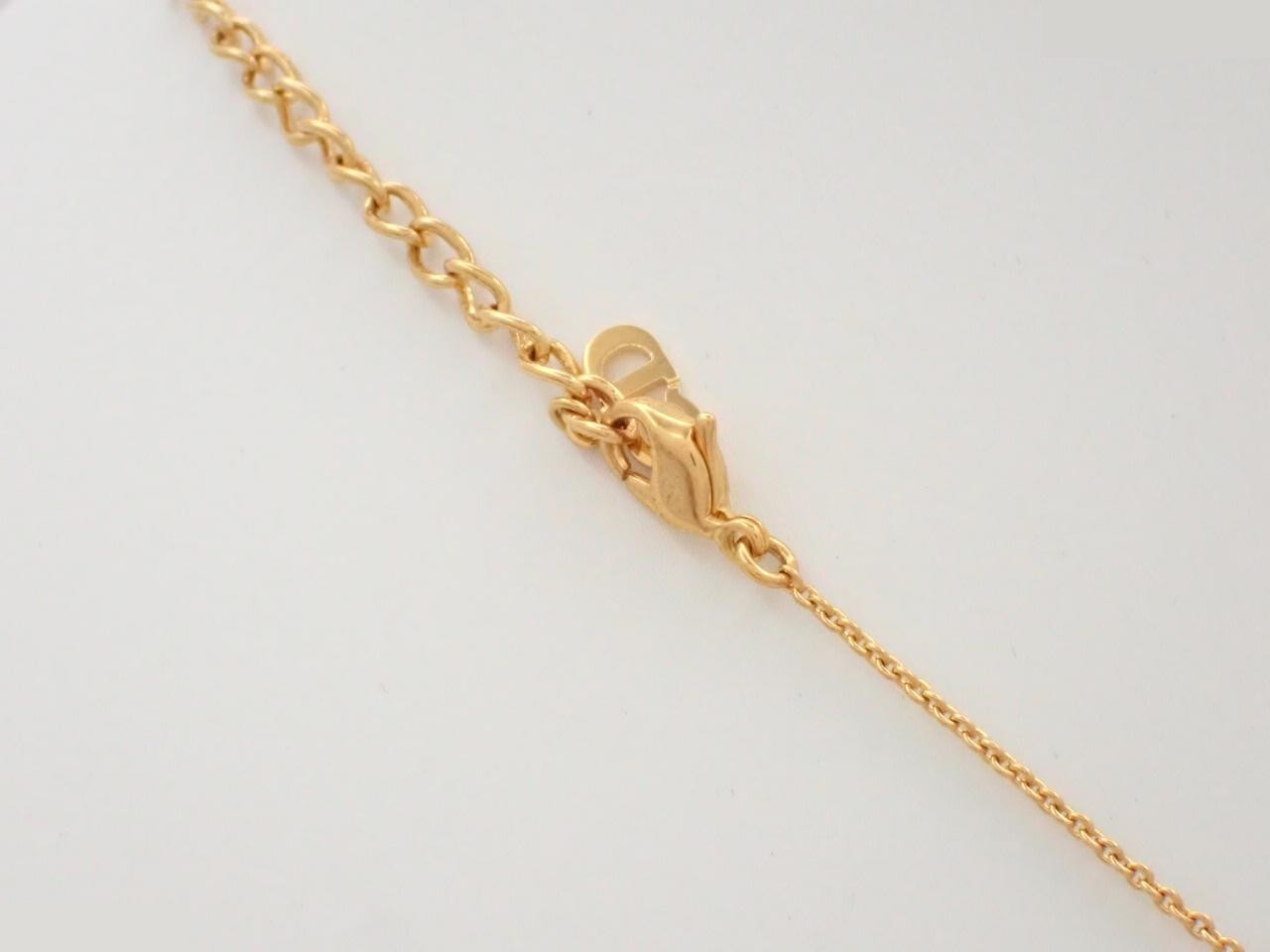 Precious metal necklaces and pendants, rhinestone gold necklaces, dice — view 2