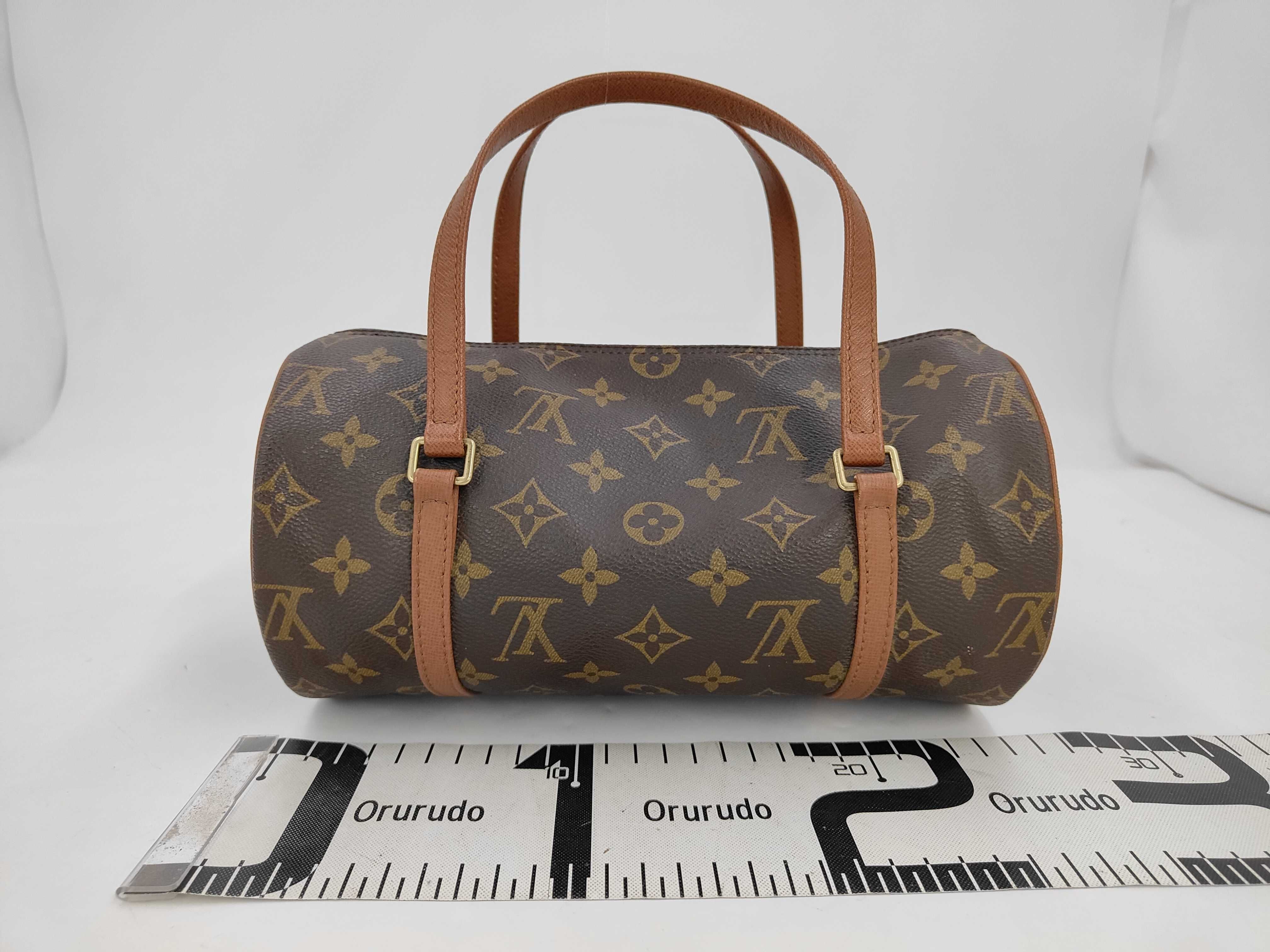 LV Papillon 26 M51366 Monogram Handbag with Pouch — view 2