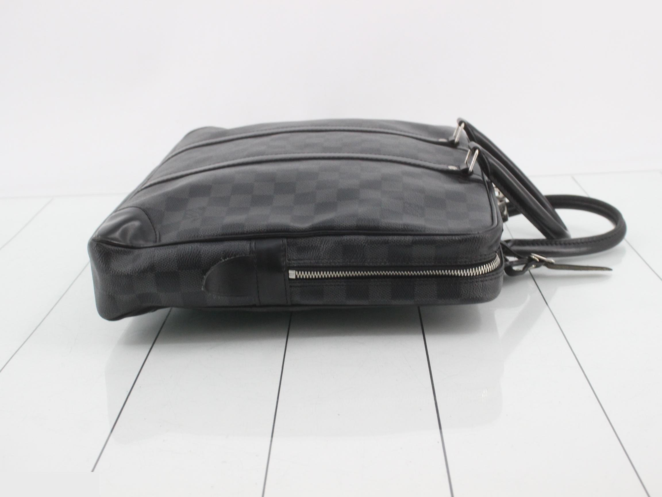 Port Document Voyage — view 3