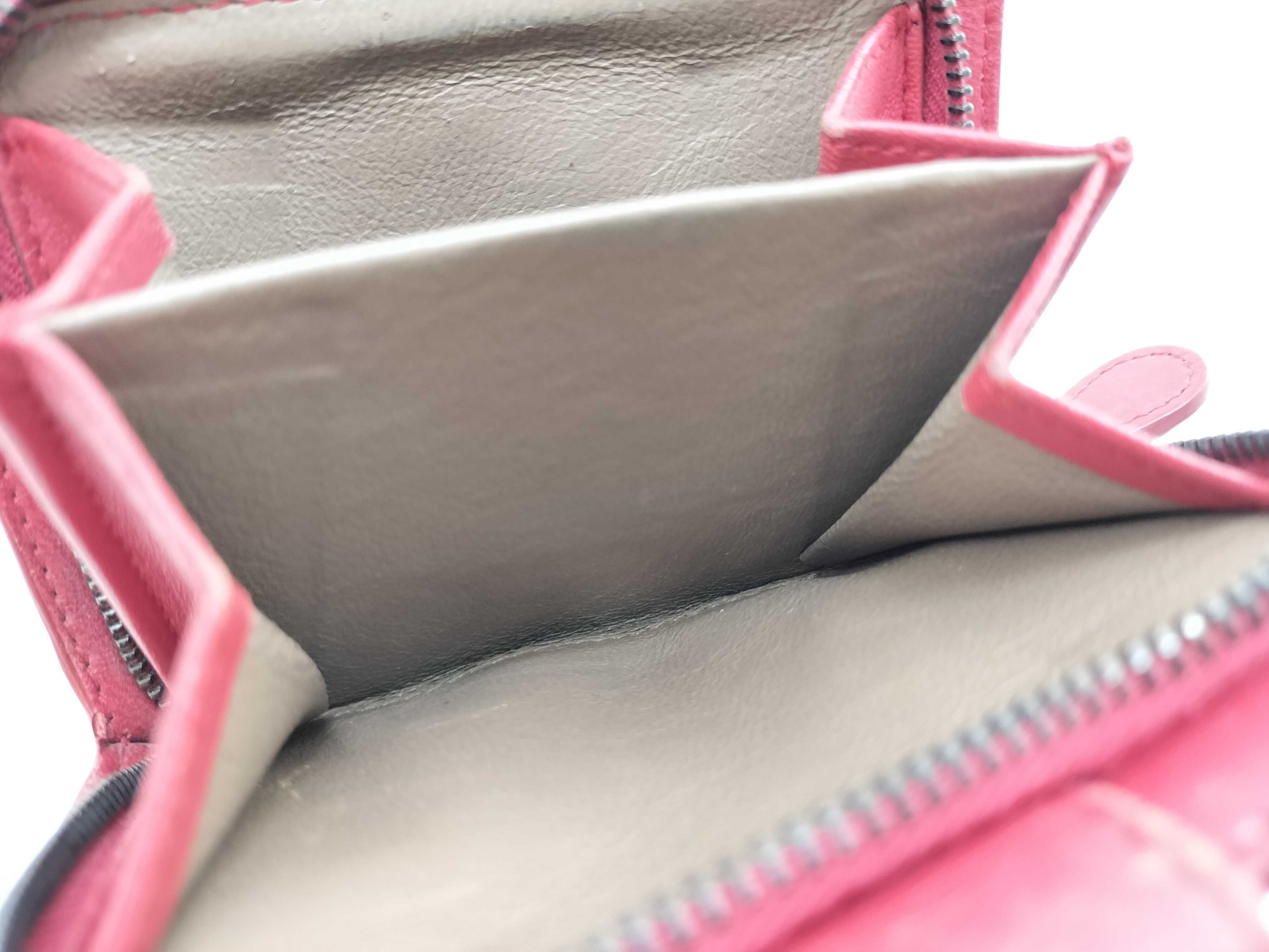 Intrecciato Bi-fold Wallet, Red — view 9