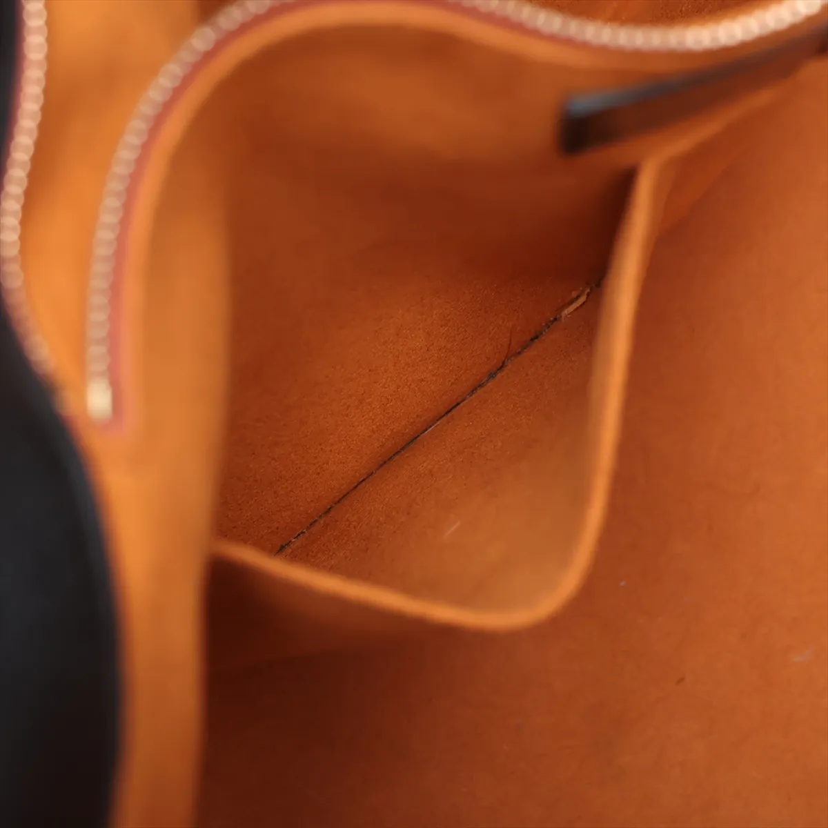 Monogram Empreinte OnTheGo GM M44925 Black (RFID detected) — view 9