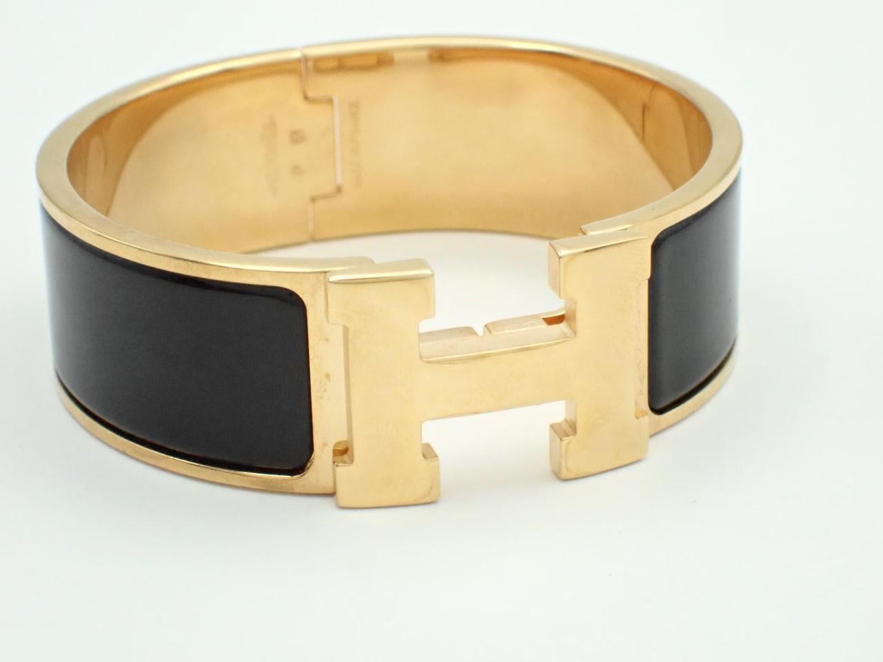Enamel Bracelet - Click Clack H - Black & Gold — view 3