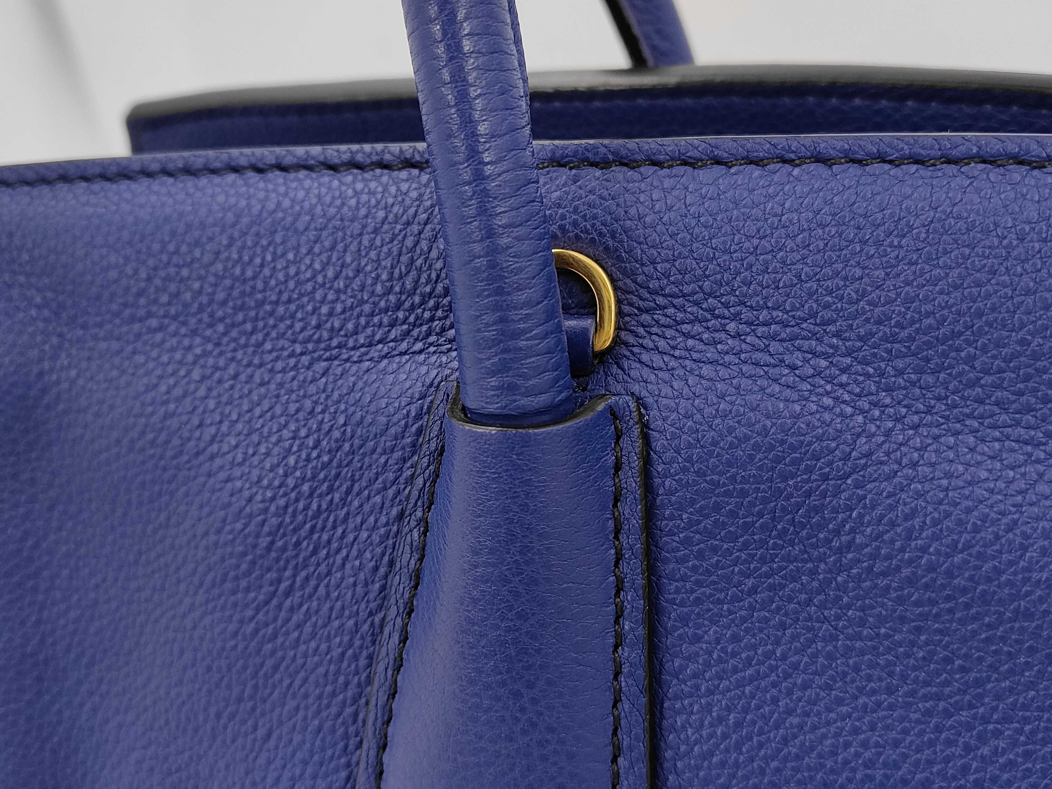Vitello Grain Tote Bag Blue Handbag — view 3