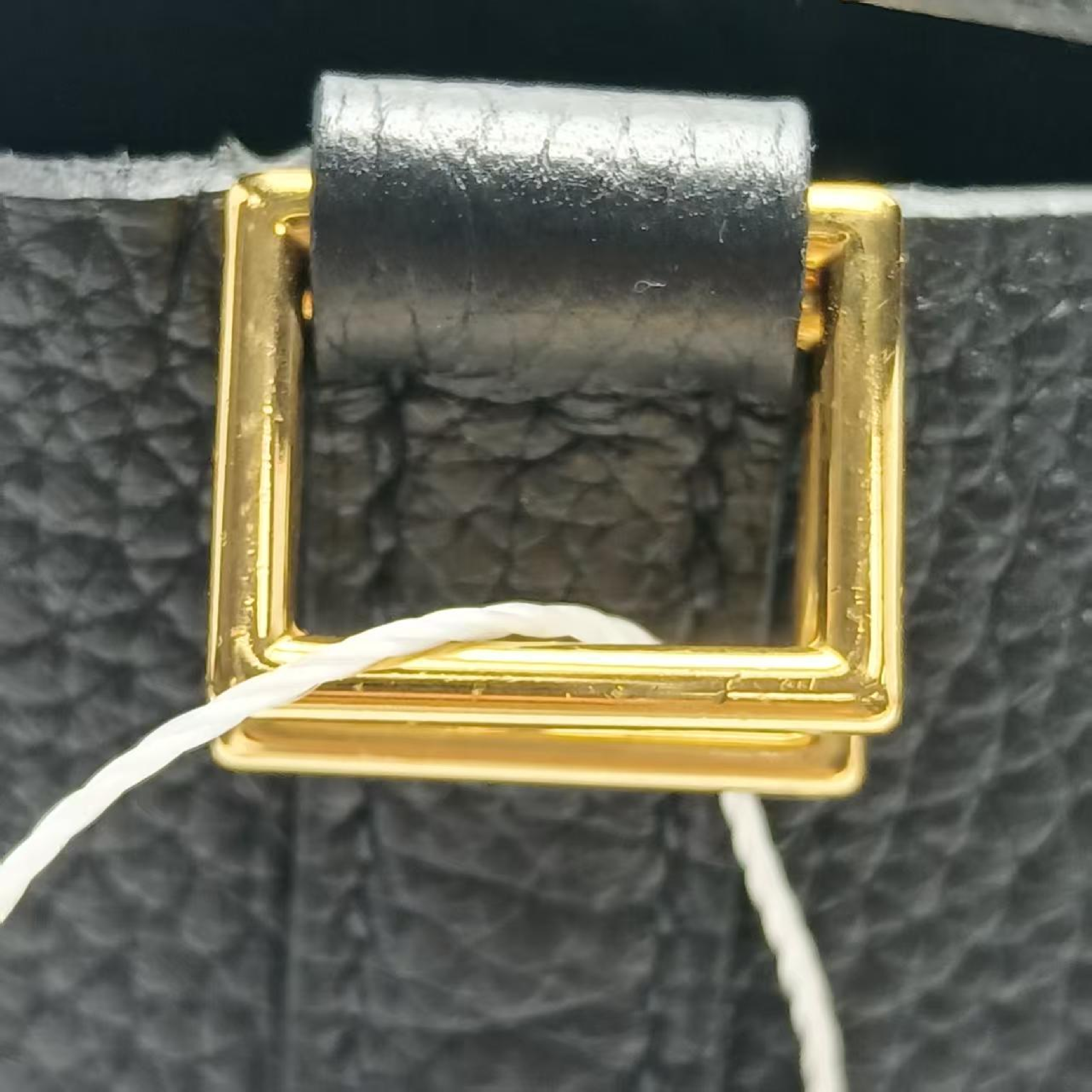 Picotan Cowhide Handbag Y-engraved Handbag — view 13
