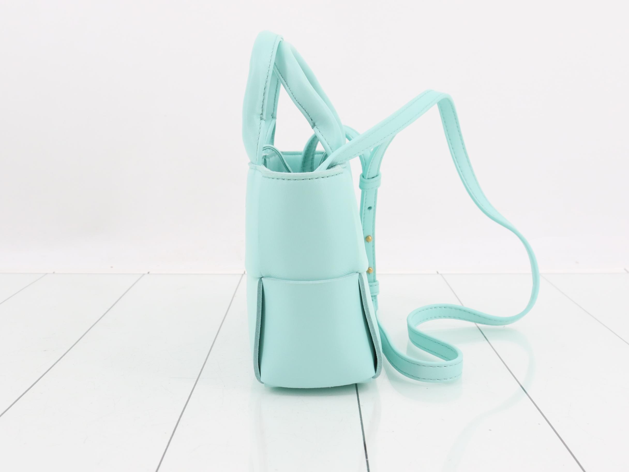 Maxi Intrecciato Candy Arco 2-way Handbag, Blue — view 4