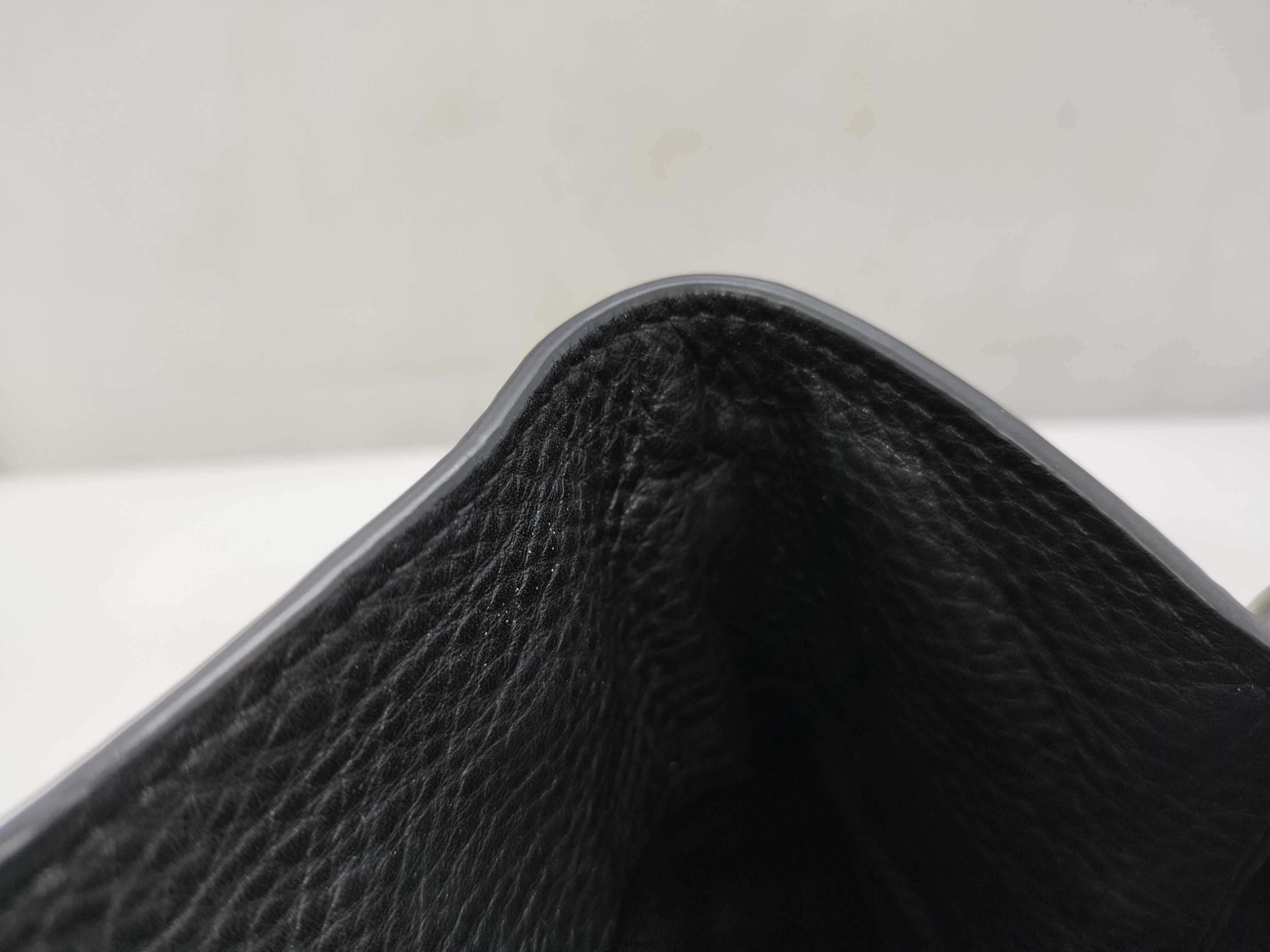 SG- Vitello Daino Leather 2-Way Handbag Black BN1777 Tote Bag — view 12