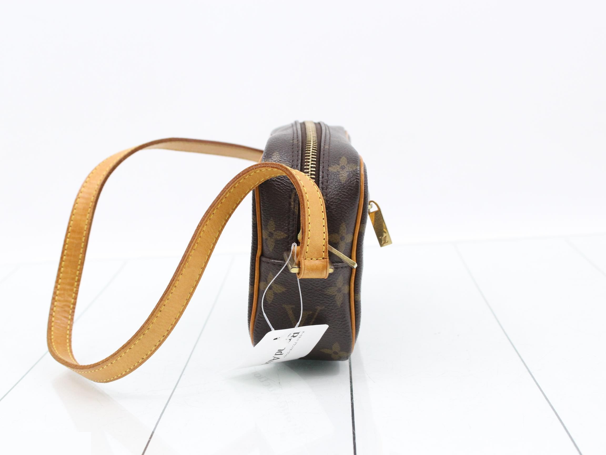 Pochette — view 4