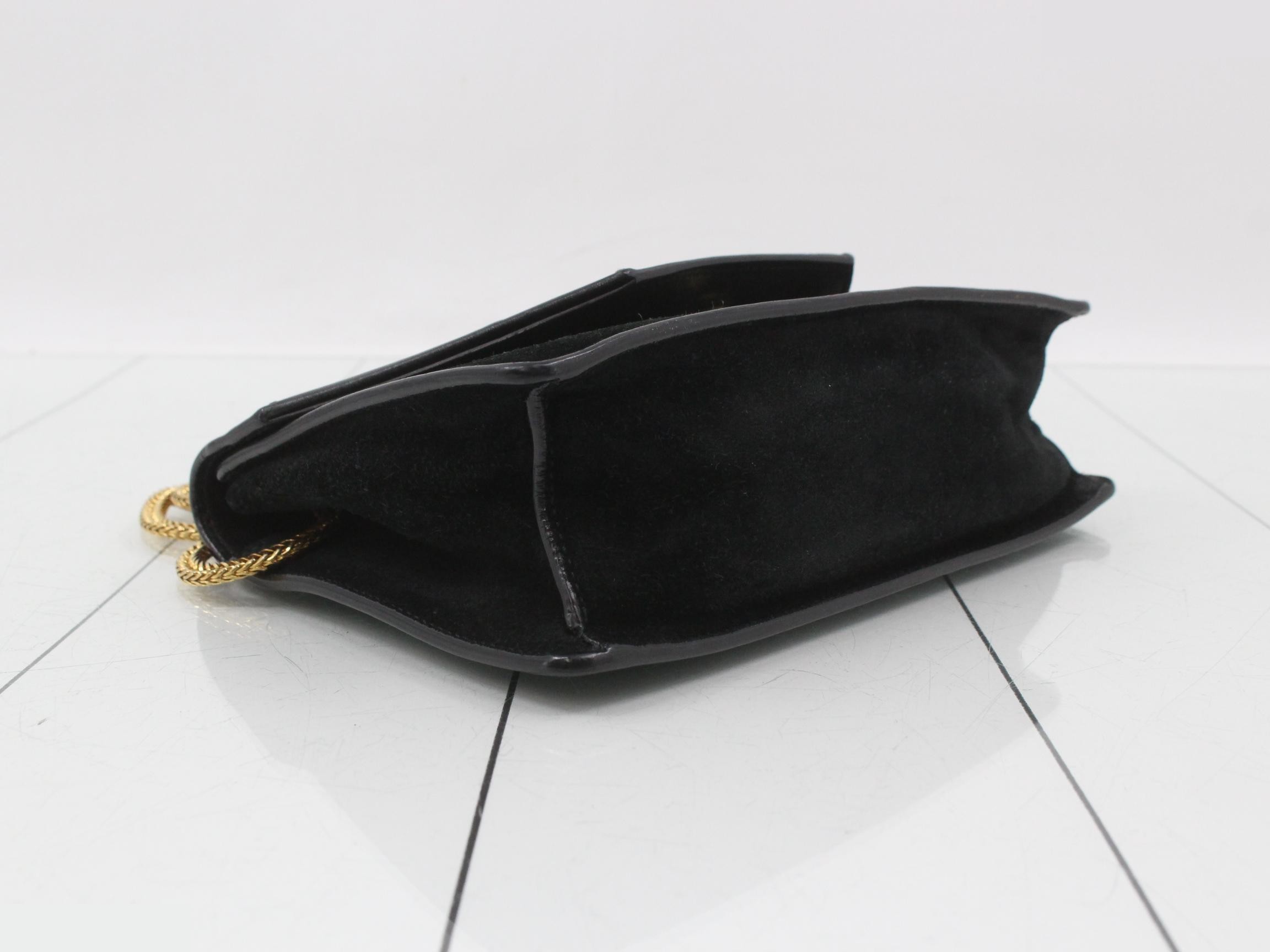 Other lines: Bags - Chain Shoulder Bag - Black — view 5