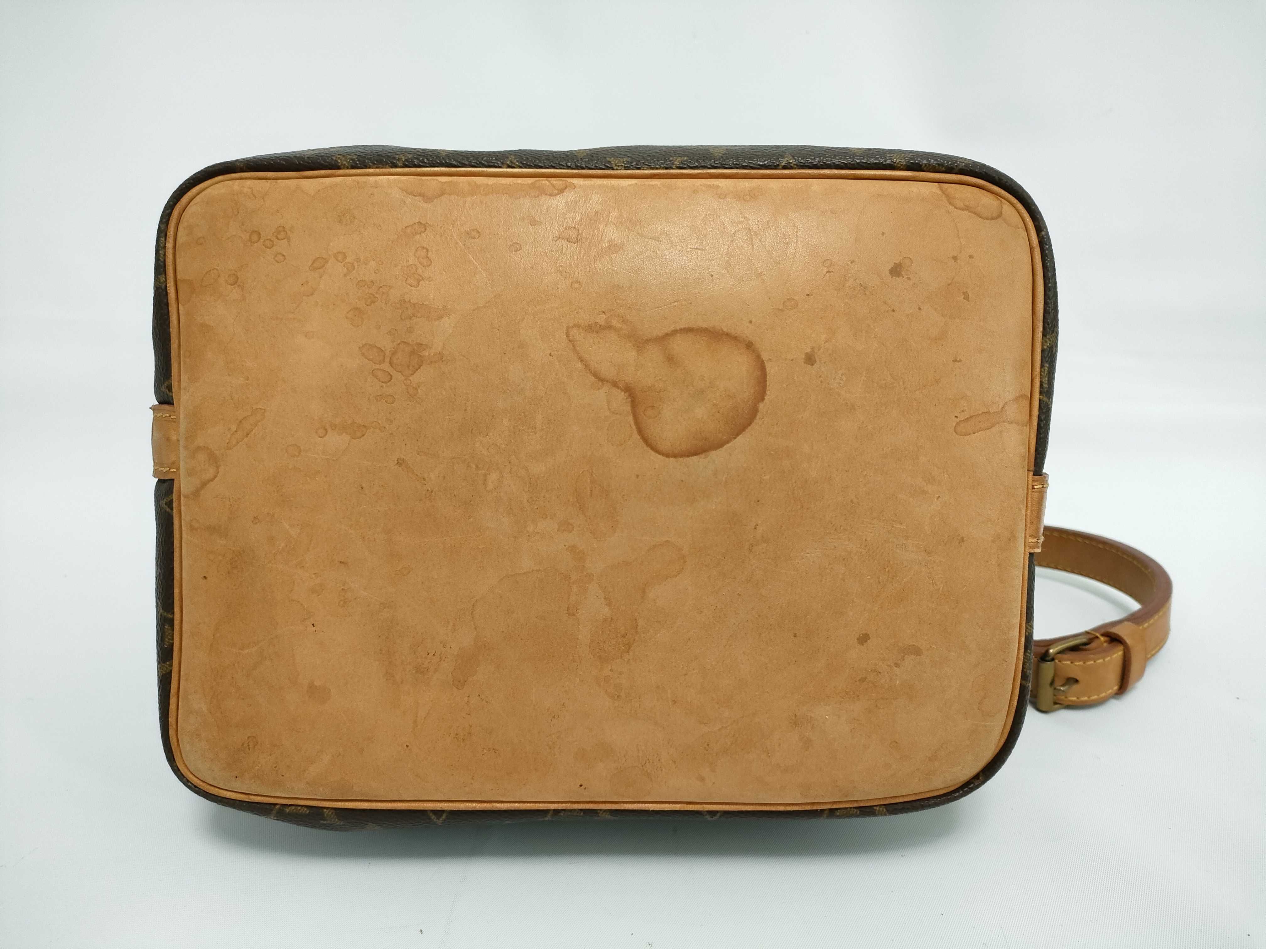 Monogram Petit Noé Shoulder Bag Handbag — view 7