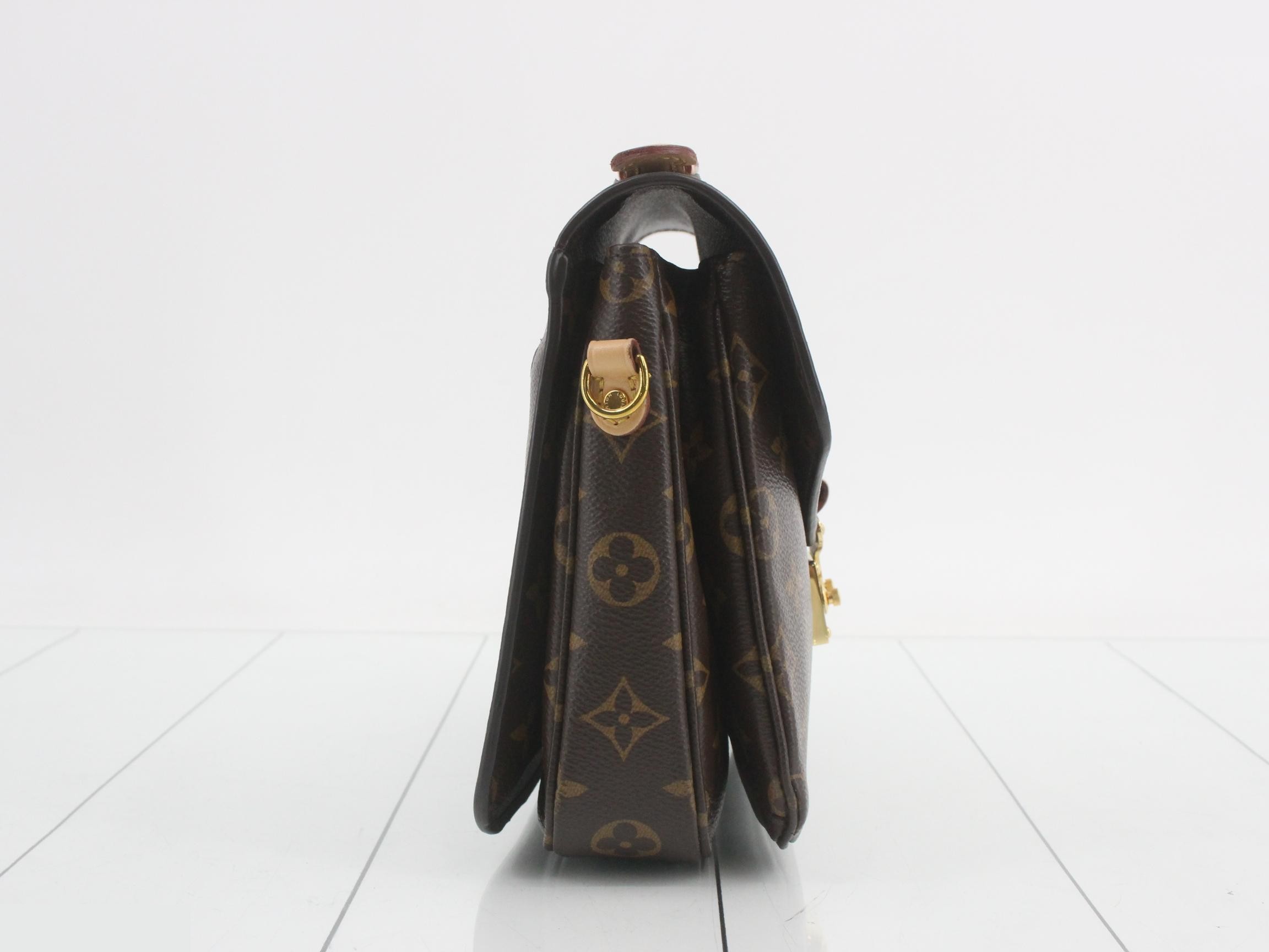 Monogram Pochette Metis MM 2-Way Handbag — view 4