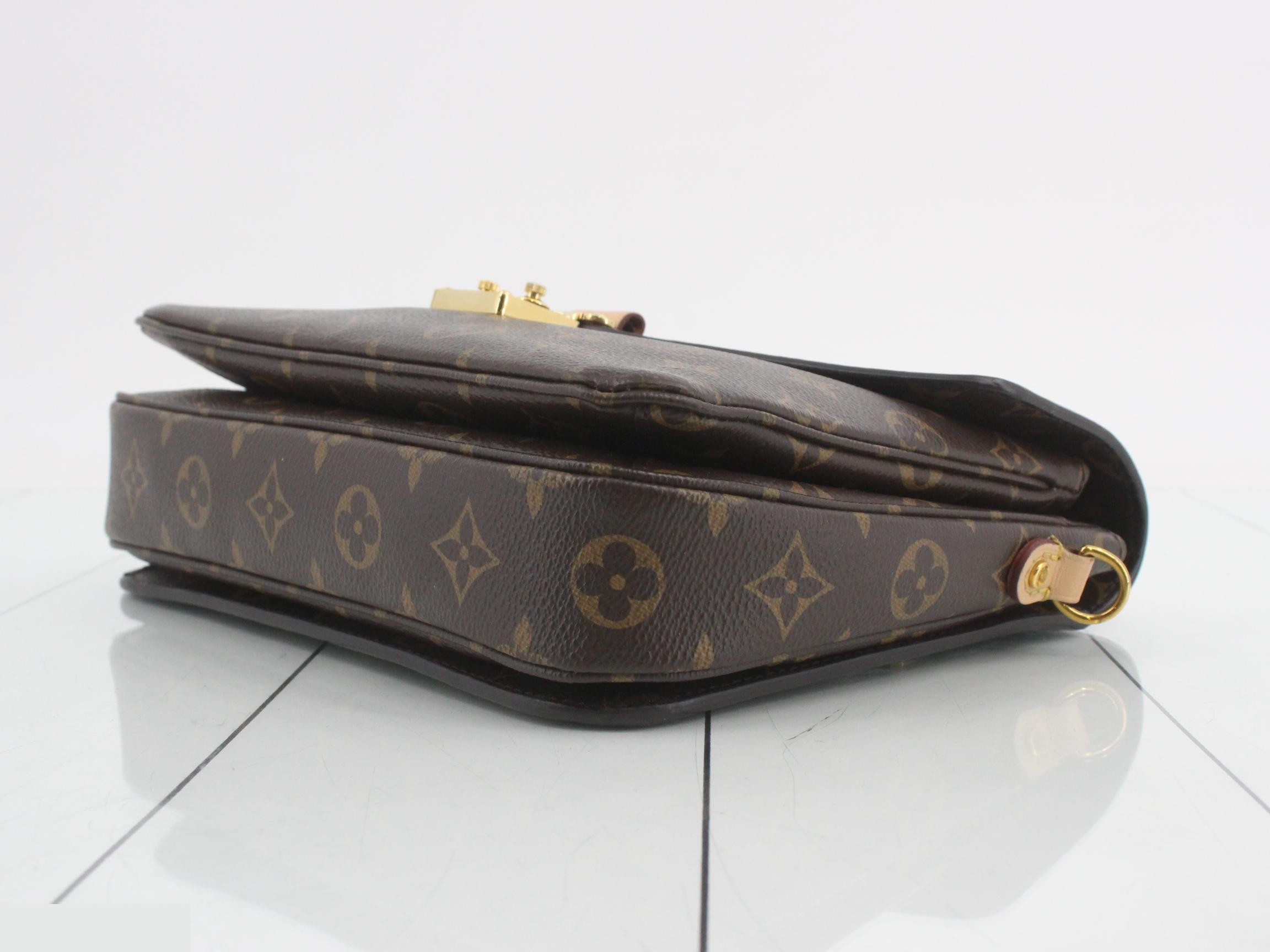 Monogram Pochette Metis MM 2-Way Handbag — view 6
