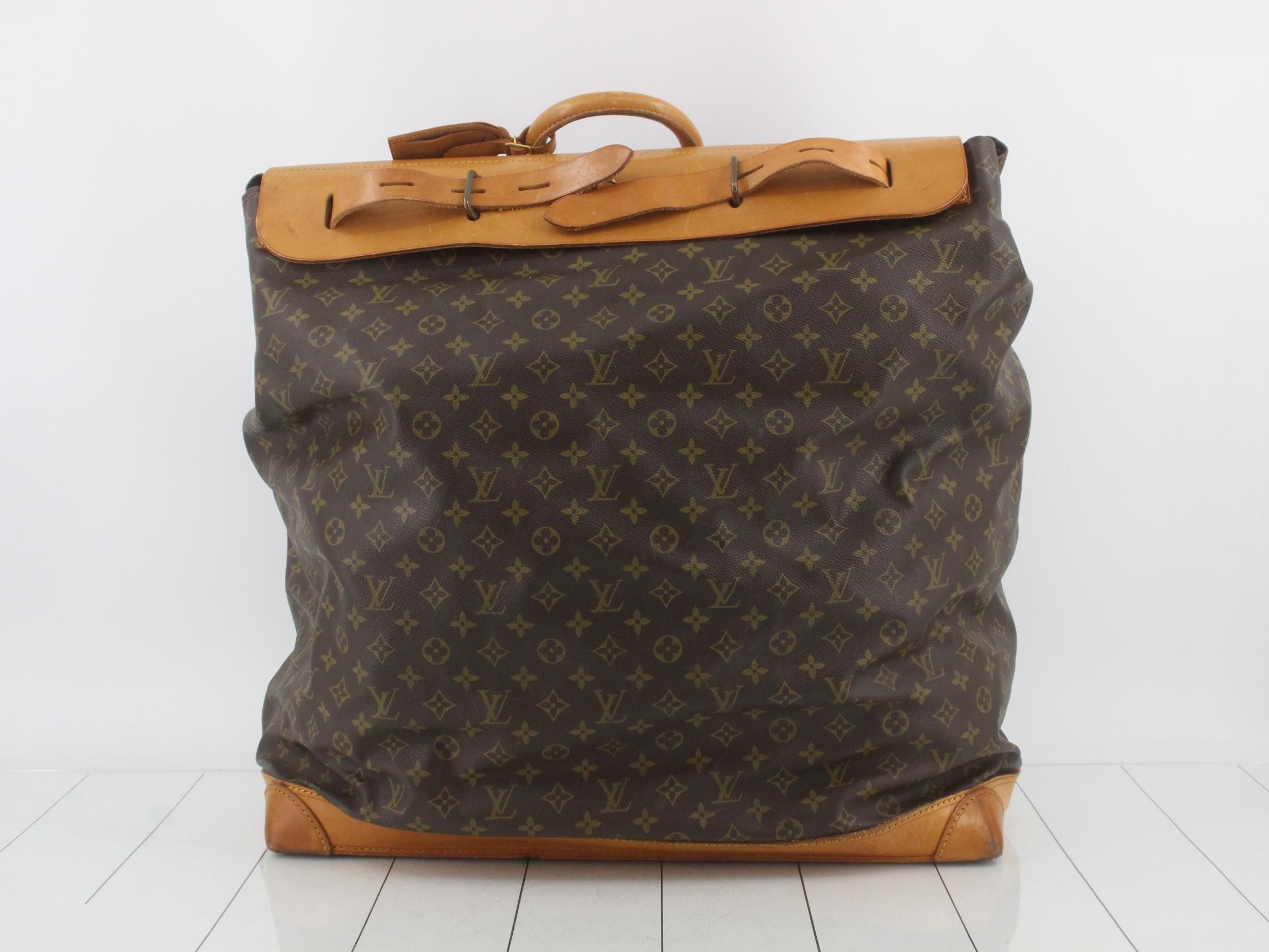 Steamer Monogram
