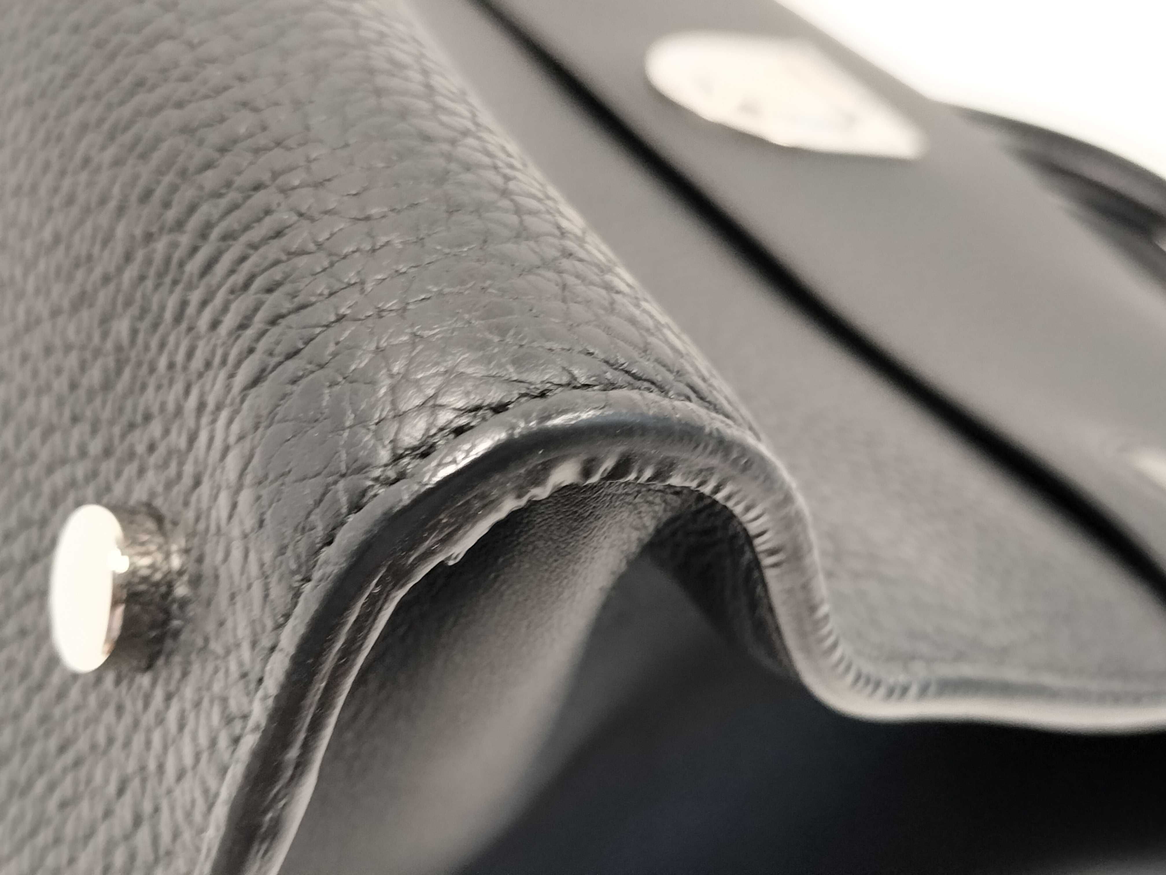 Ever Black 2-Way Handbag — view 6
