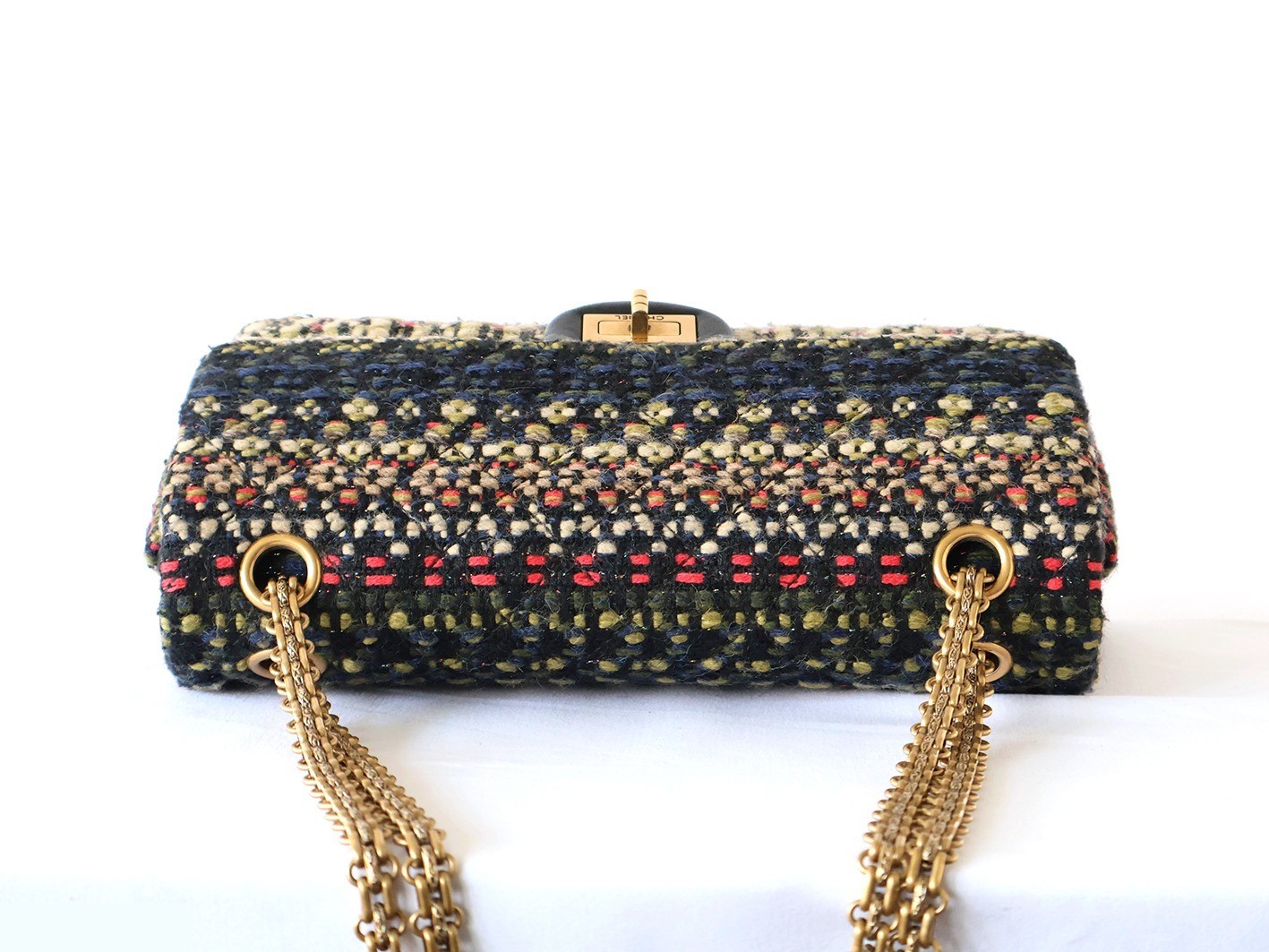 Tweed 25 Double Flap Double Chain Shoulder Bag — view 5