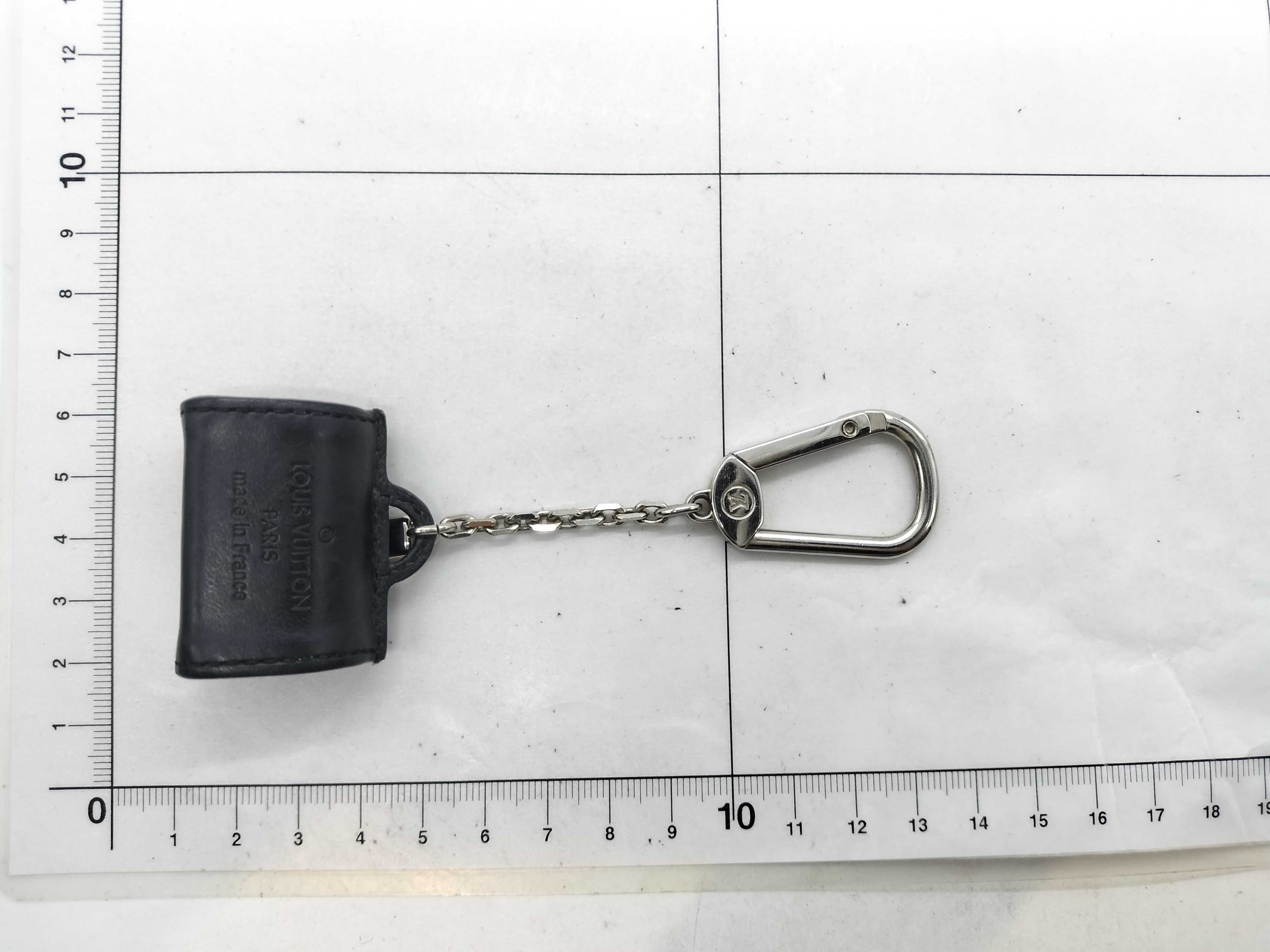 M99207 2005 Limited Edition Portefeuille Speedy Keychain Key Case — view 7