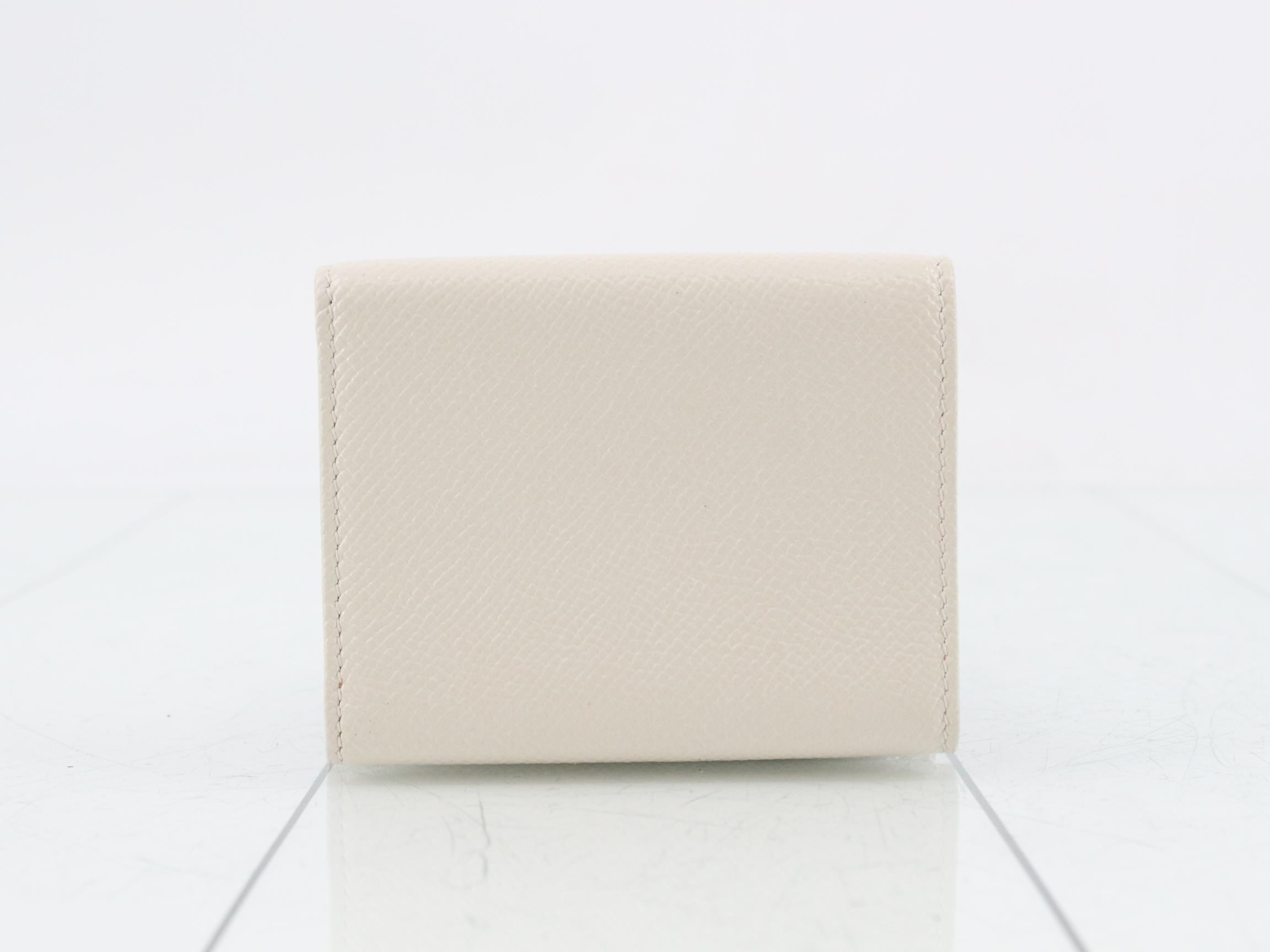 BB Clip Tri-fold Compact Wallet — view 2