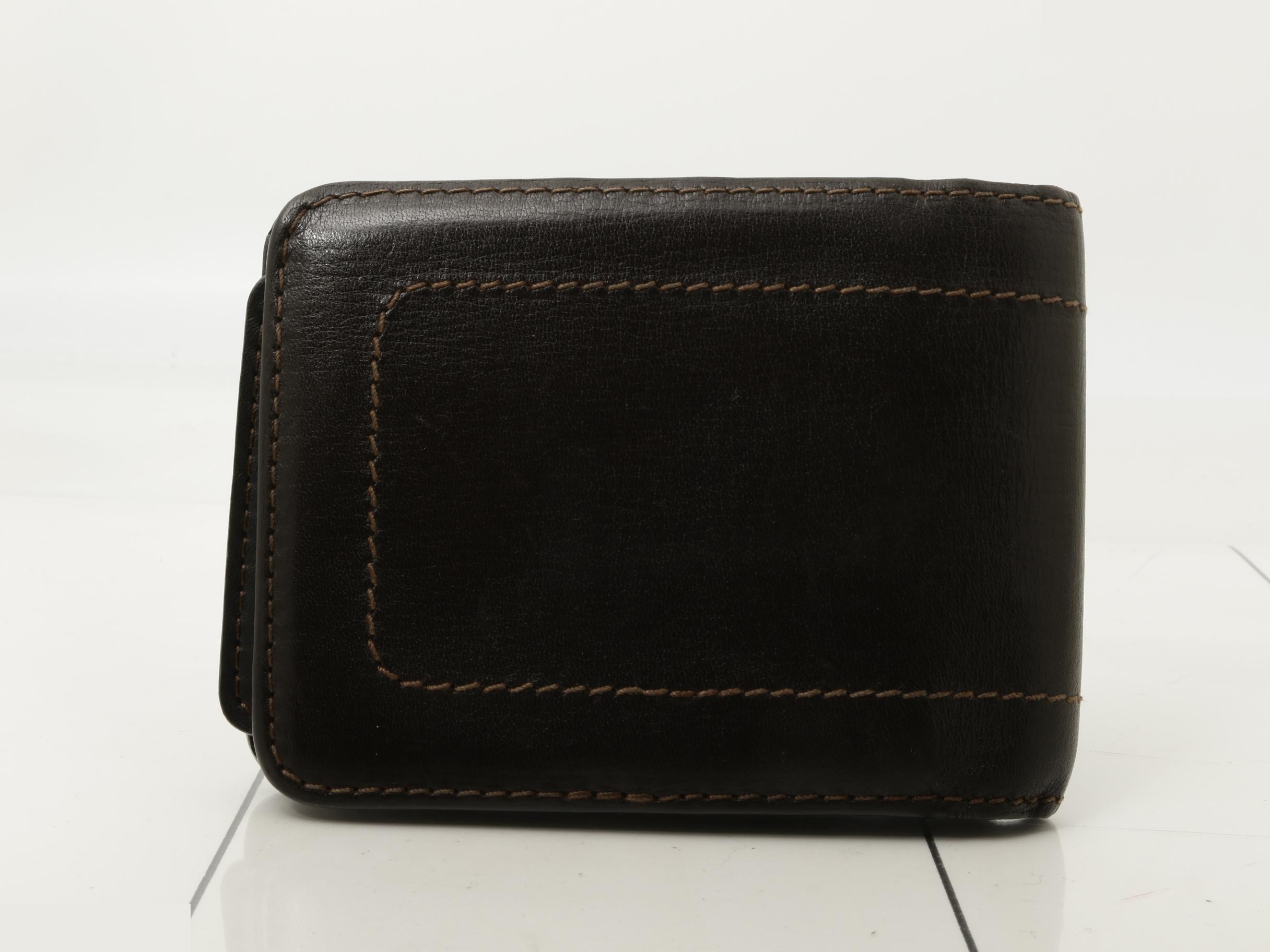 wallet — view 2