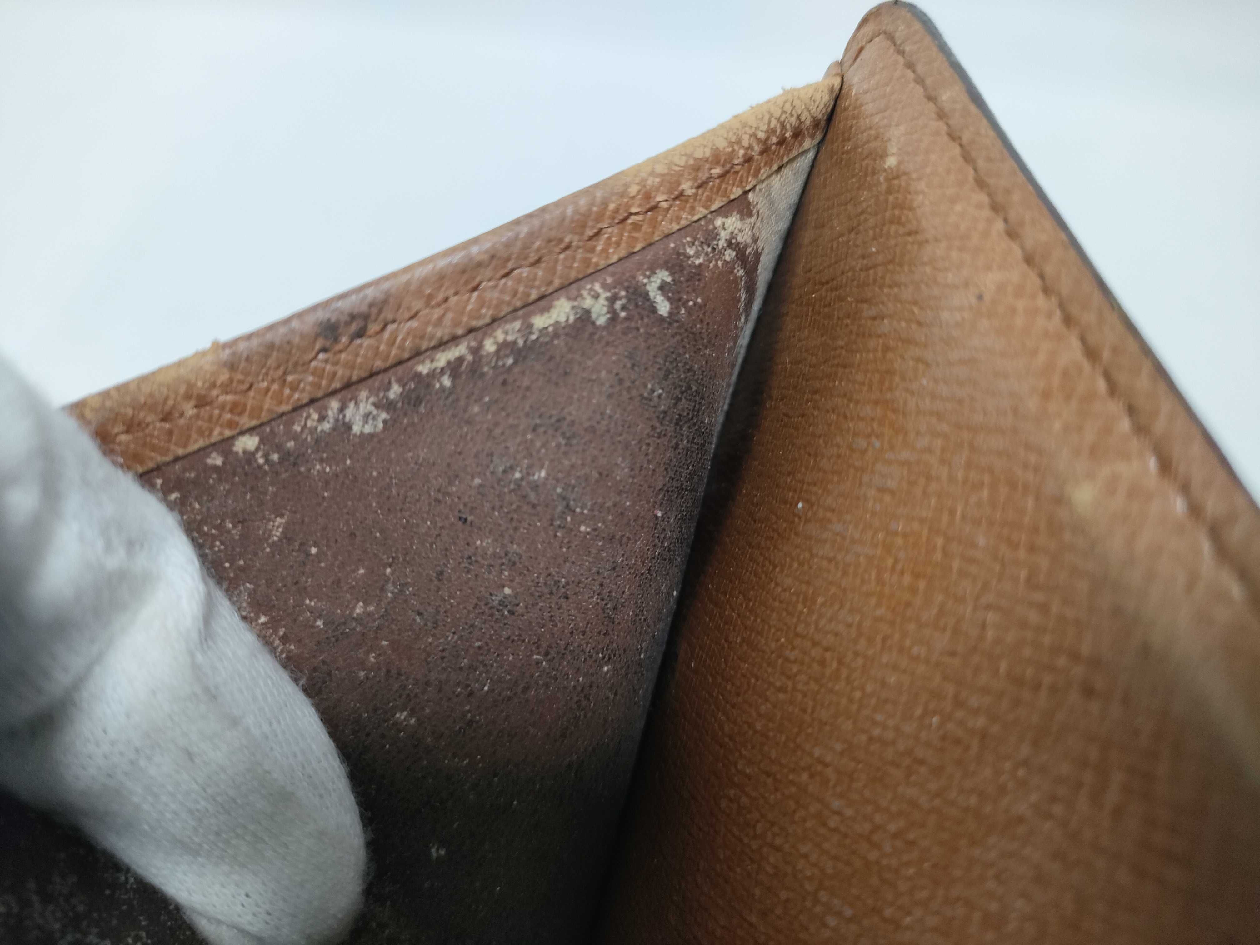 Monogram LV Bi-fold Wallet — view 11