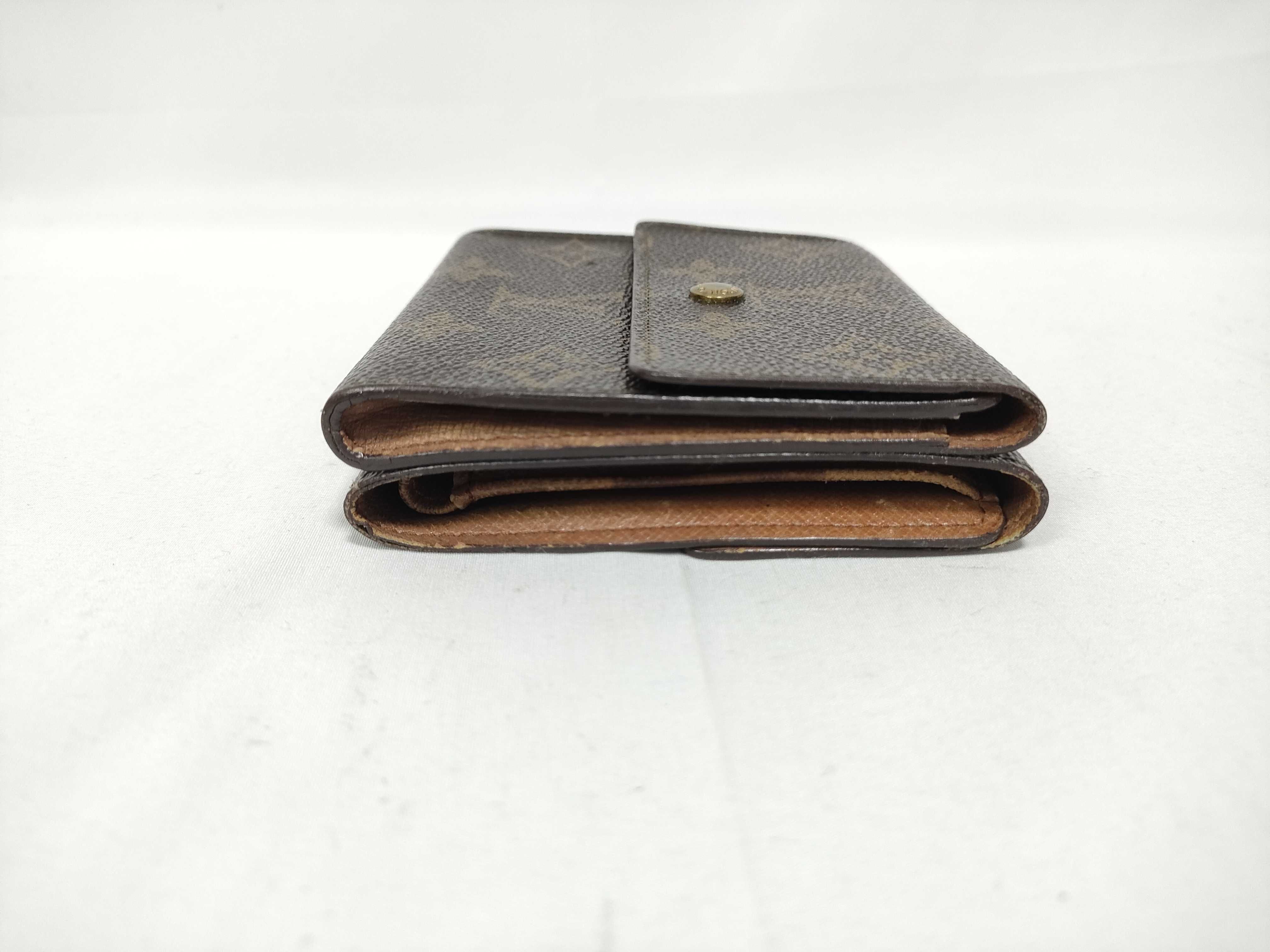 Monogram LV Bi-fold Wallet — view 5