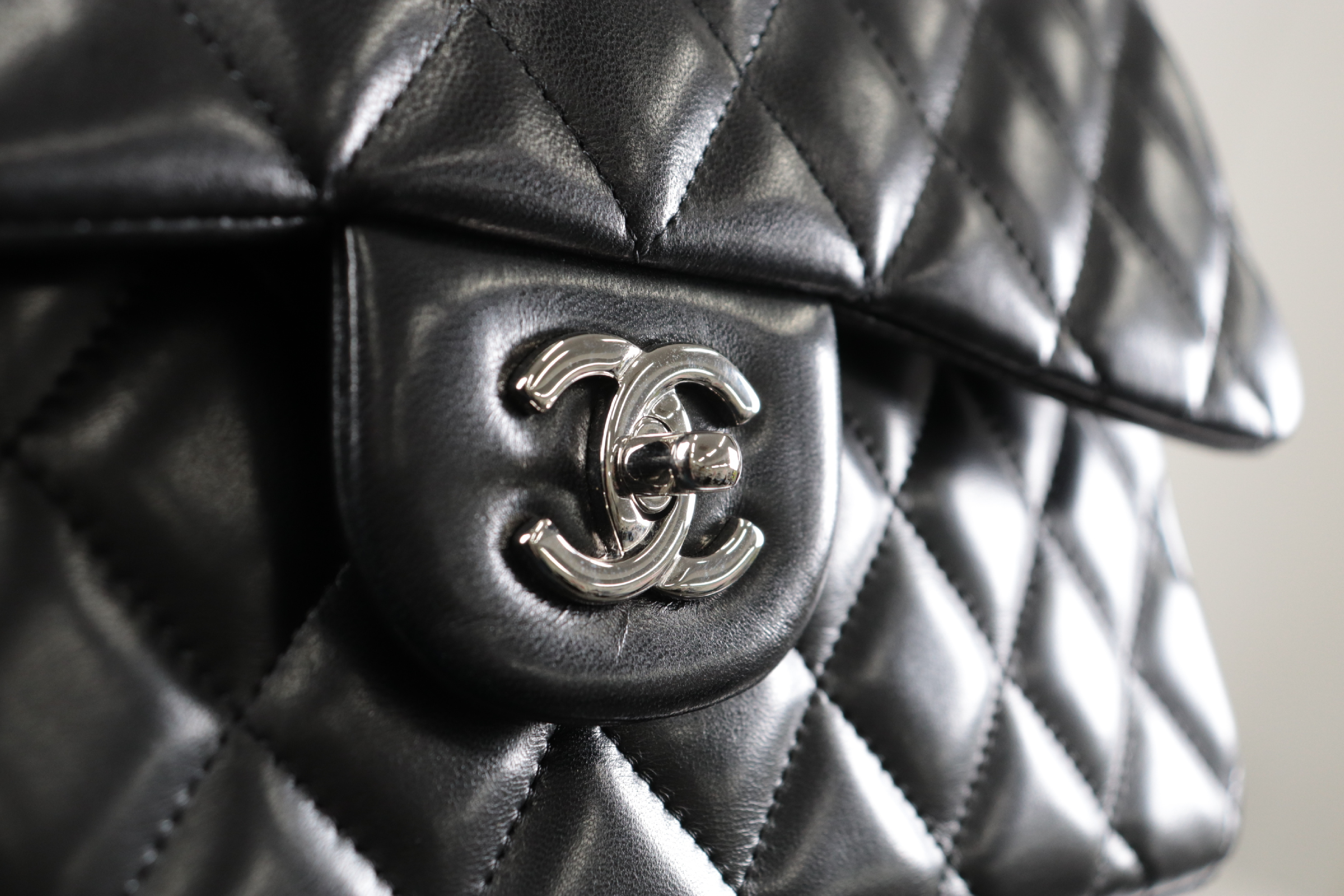 W-Flap 30 Lambskin Chain Shoulder Bag, Silver Hardware, Serial Number 18 Series — view 8