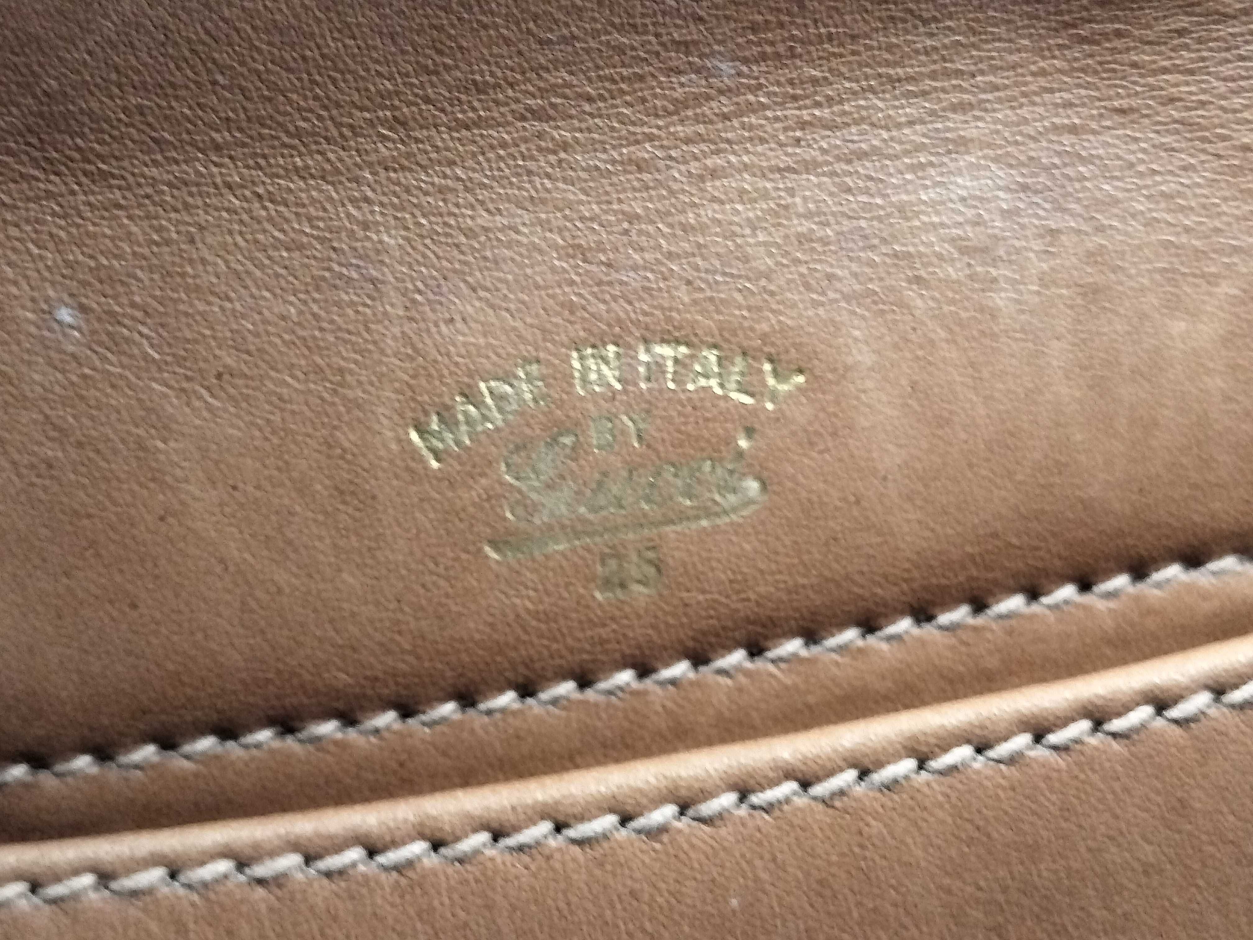 Old Gucci Handbag — view 12