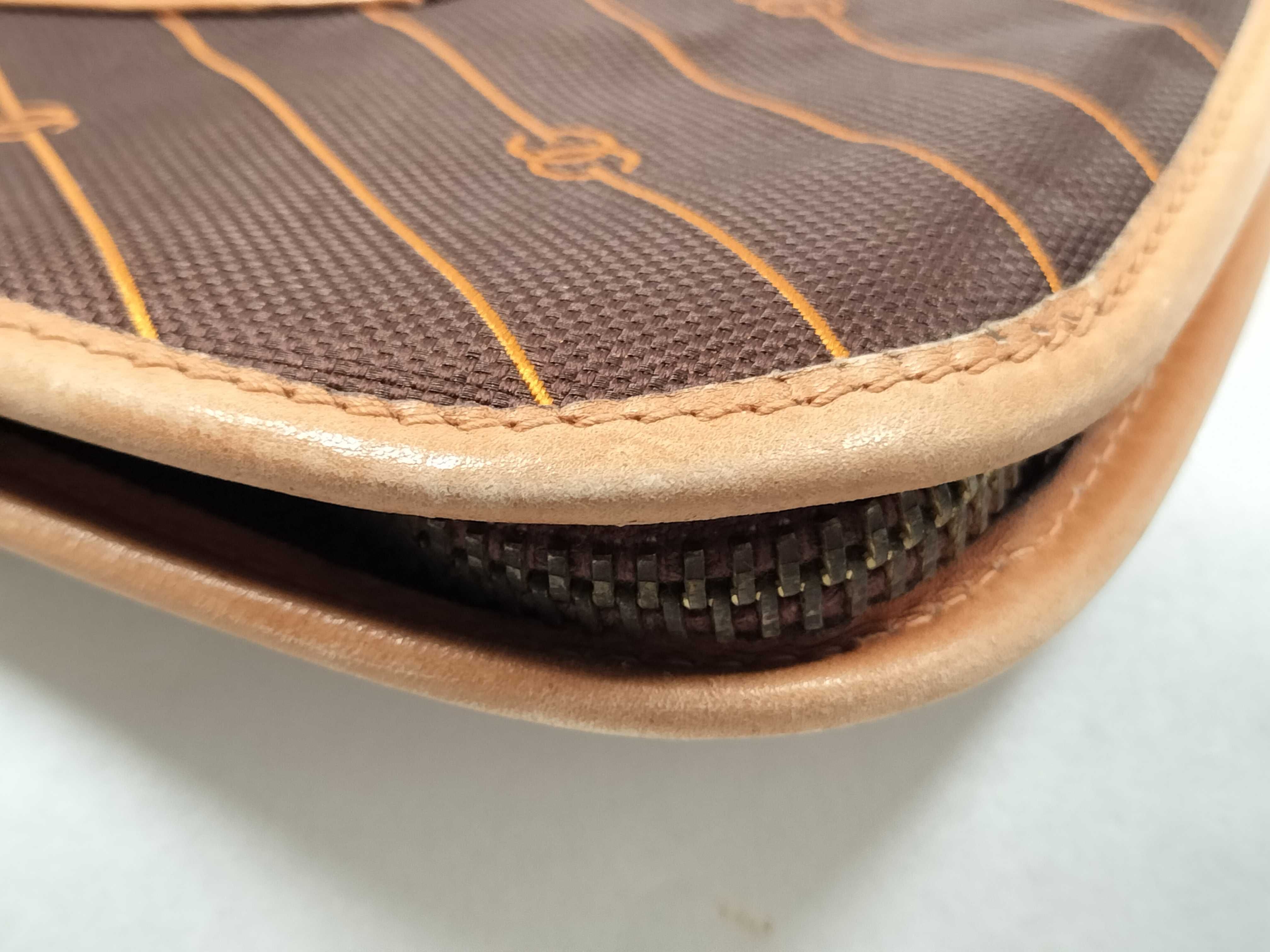 Old Gucci Handbag — view 5
