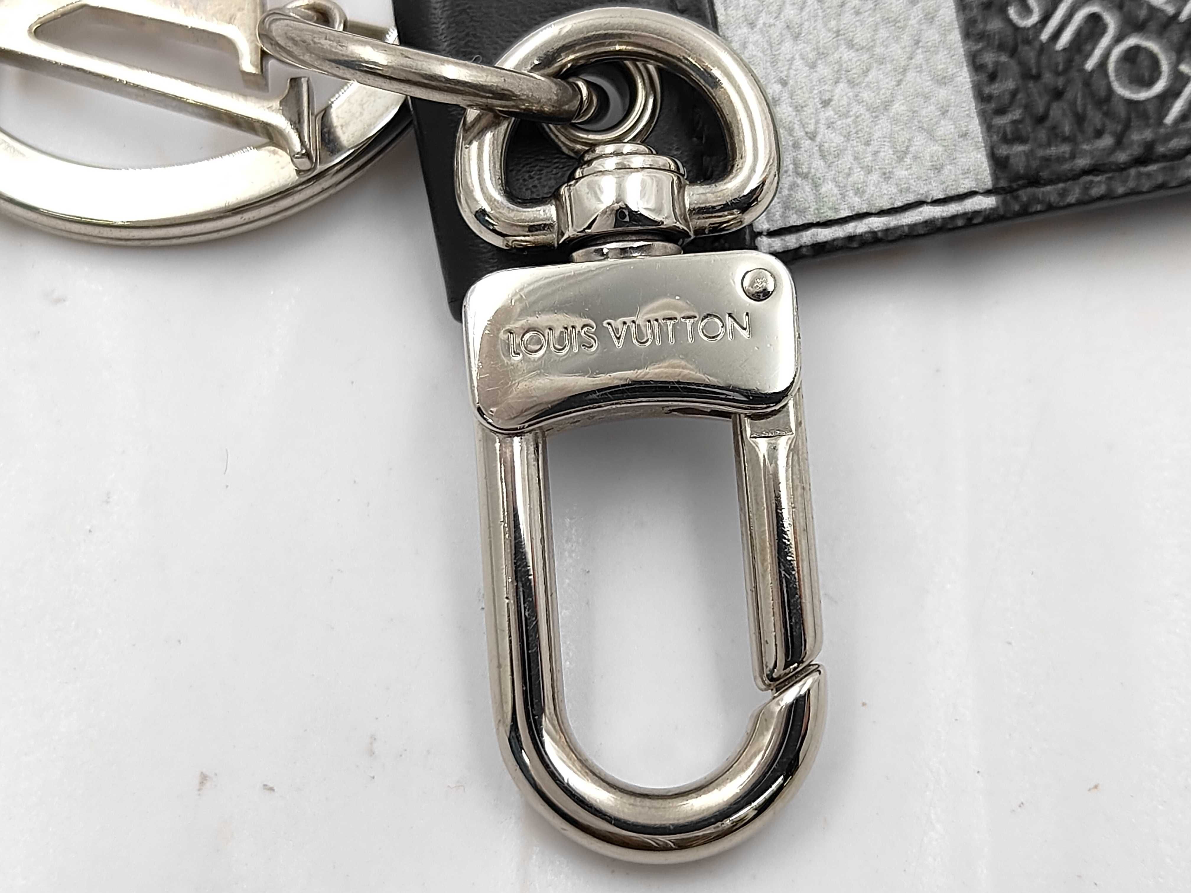 Damier Dragonne M69851 BC0280 Key Case — view 6