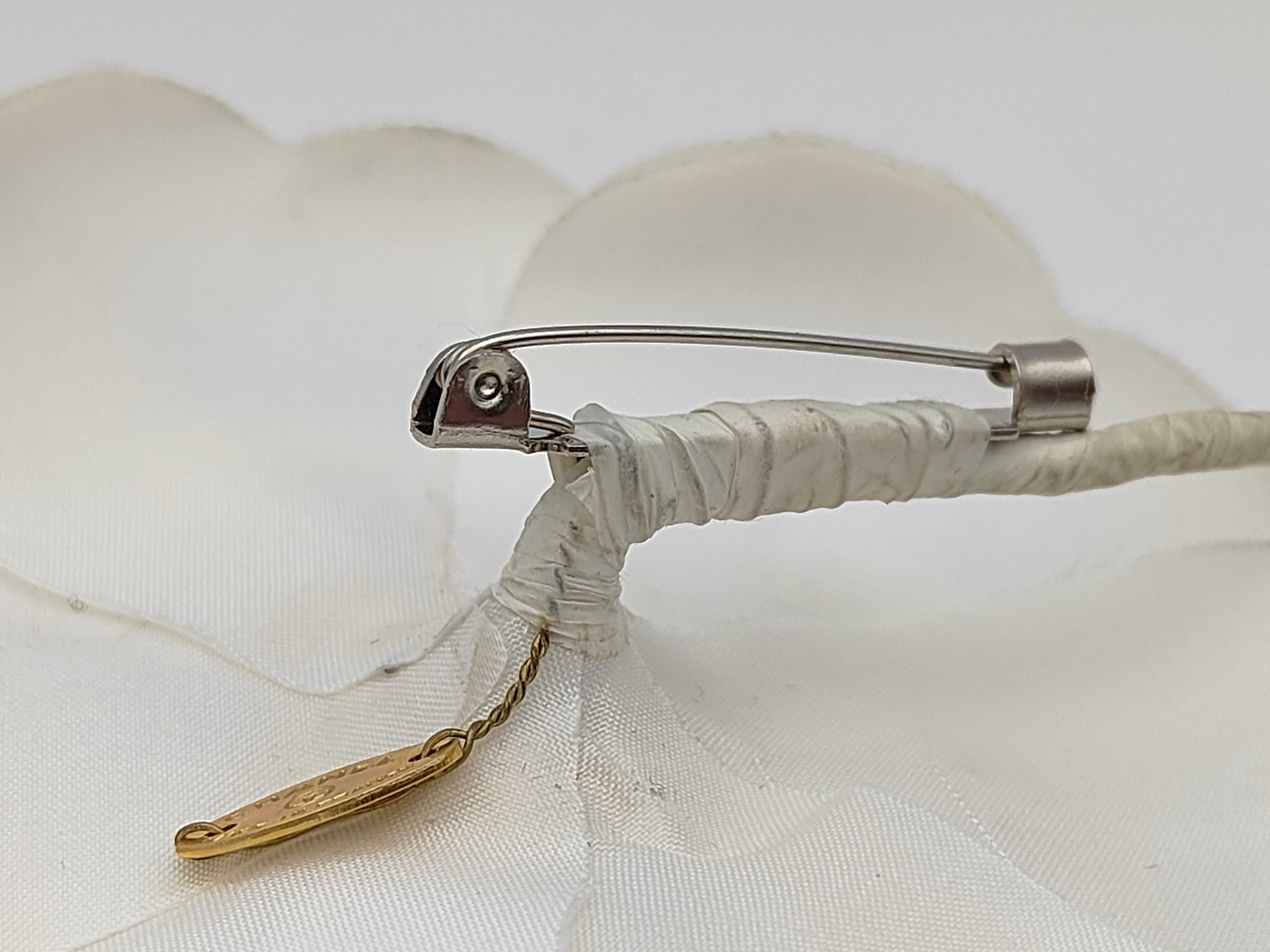 Brooch / GP Brooch — view 6