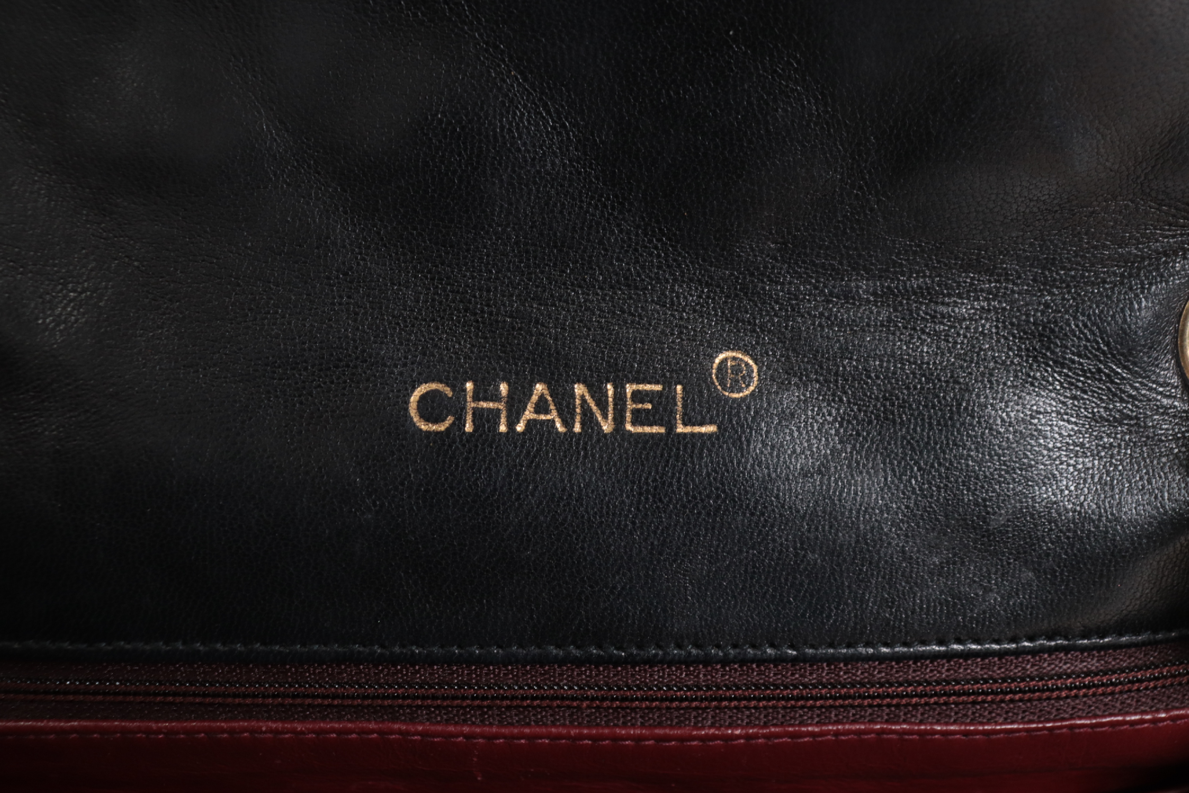Round Flap Lambskin Chain Shoulder Bag (Serial Number 0) — view 7