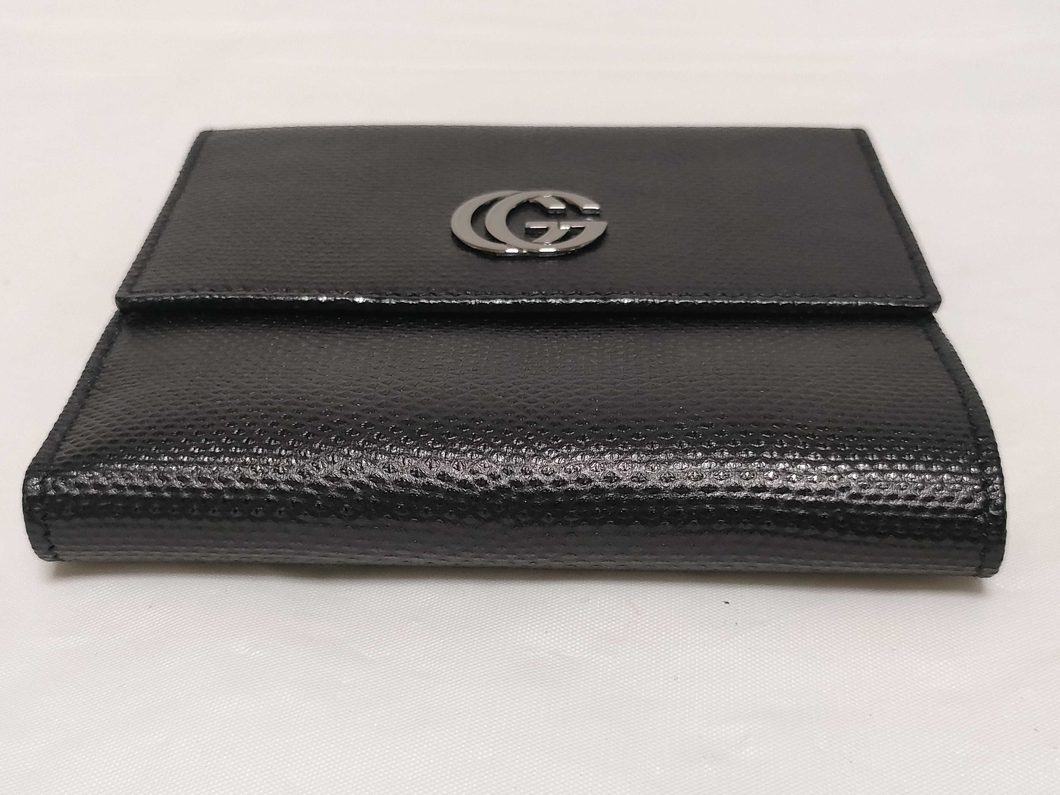 wallet — view 4