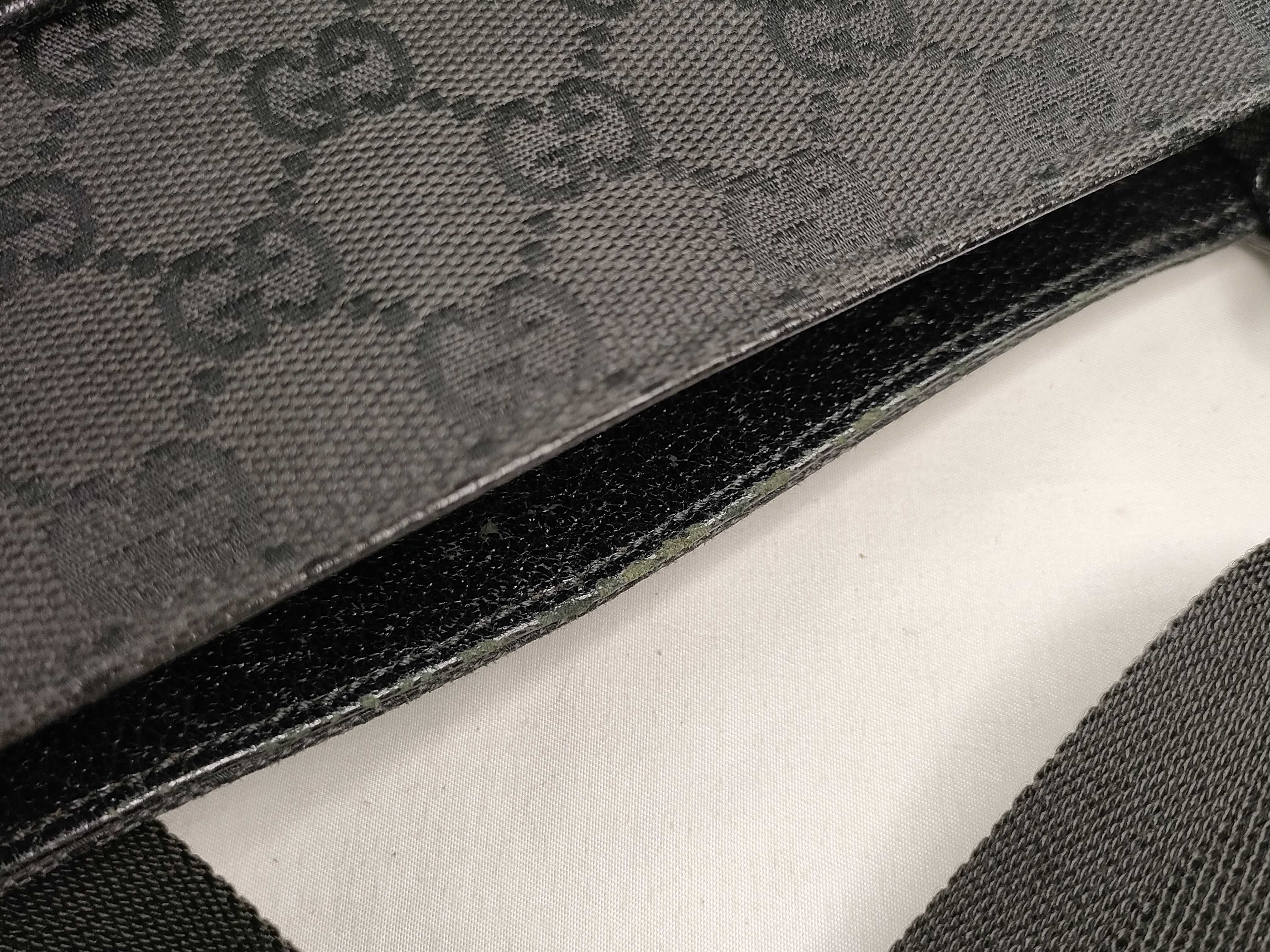 GG Canvas Shoulder Bag — view 13