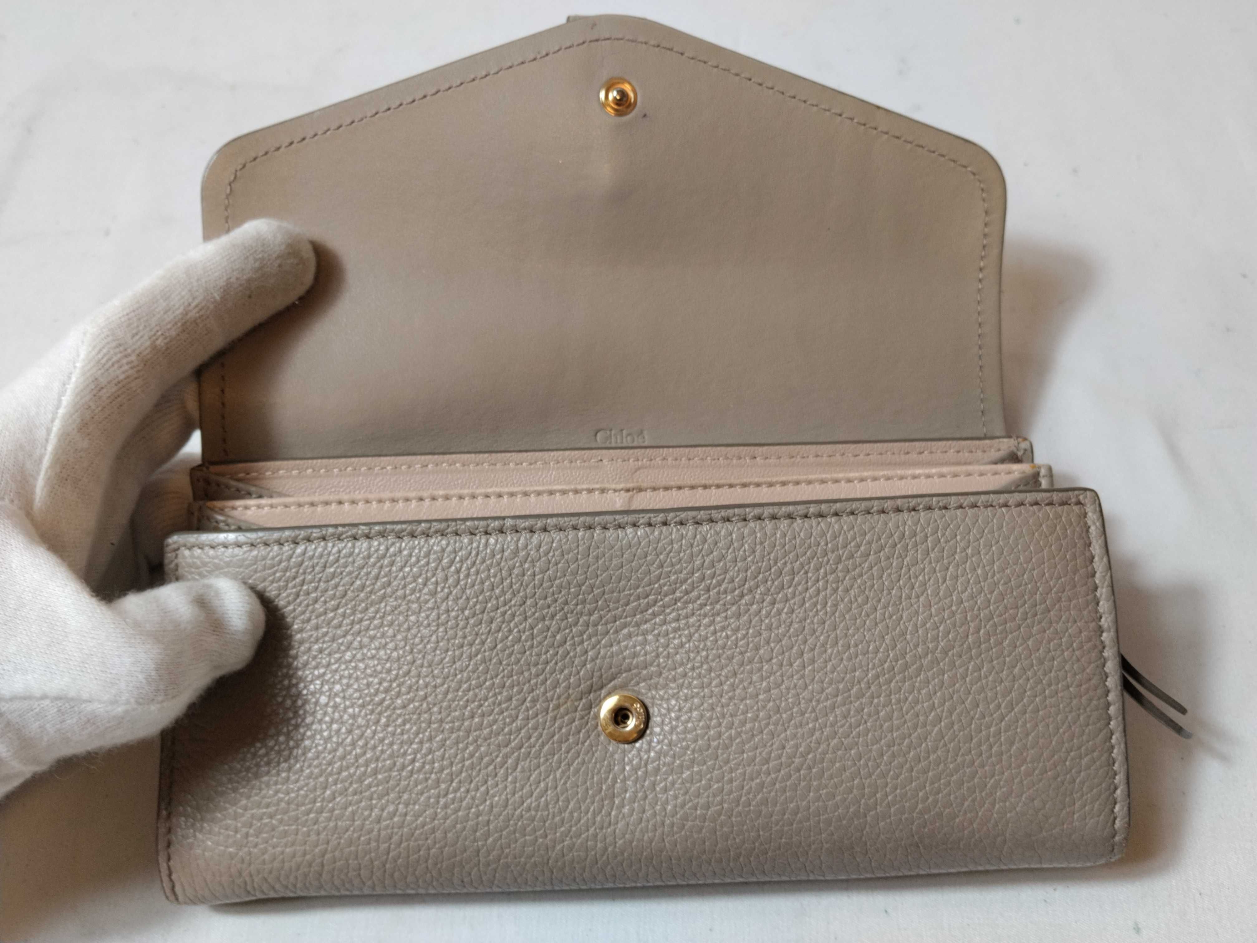 charm wallet — view 12