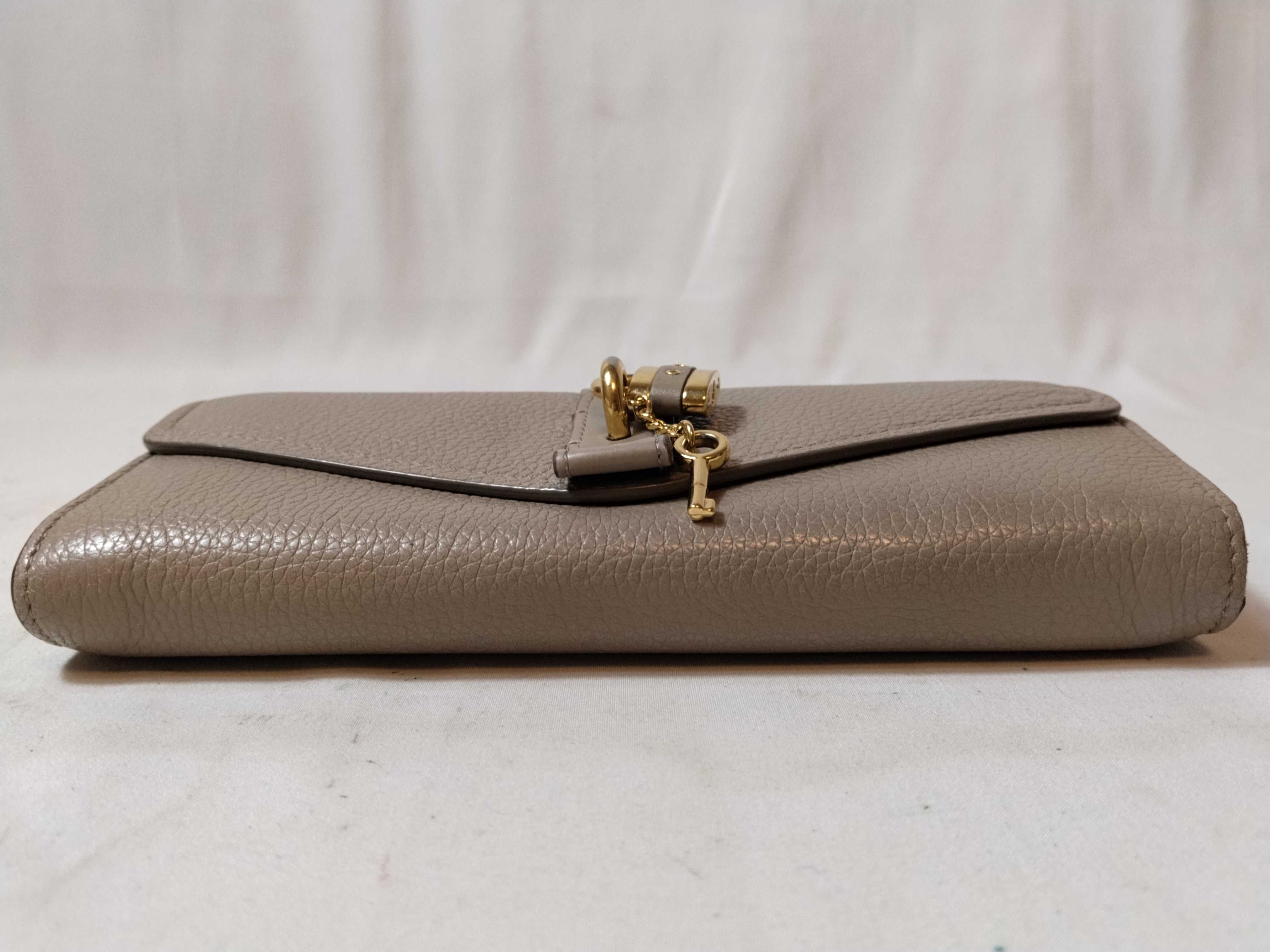 charm wallet — view 3
