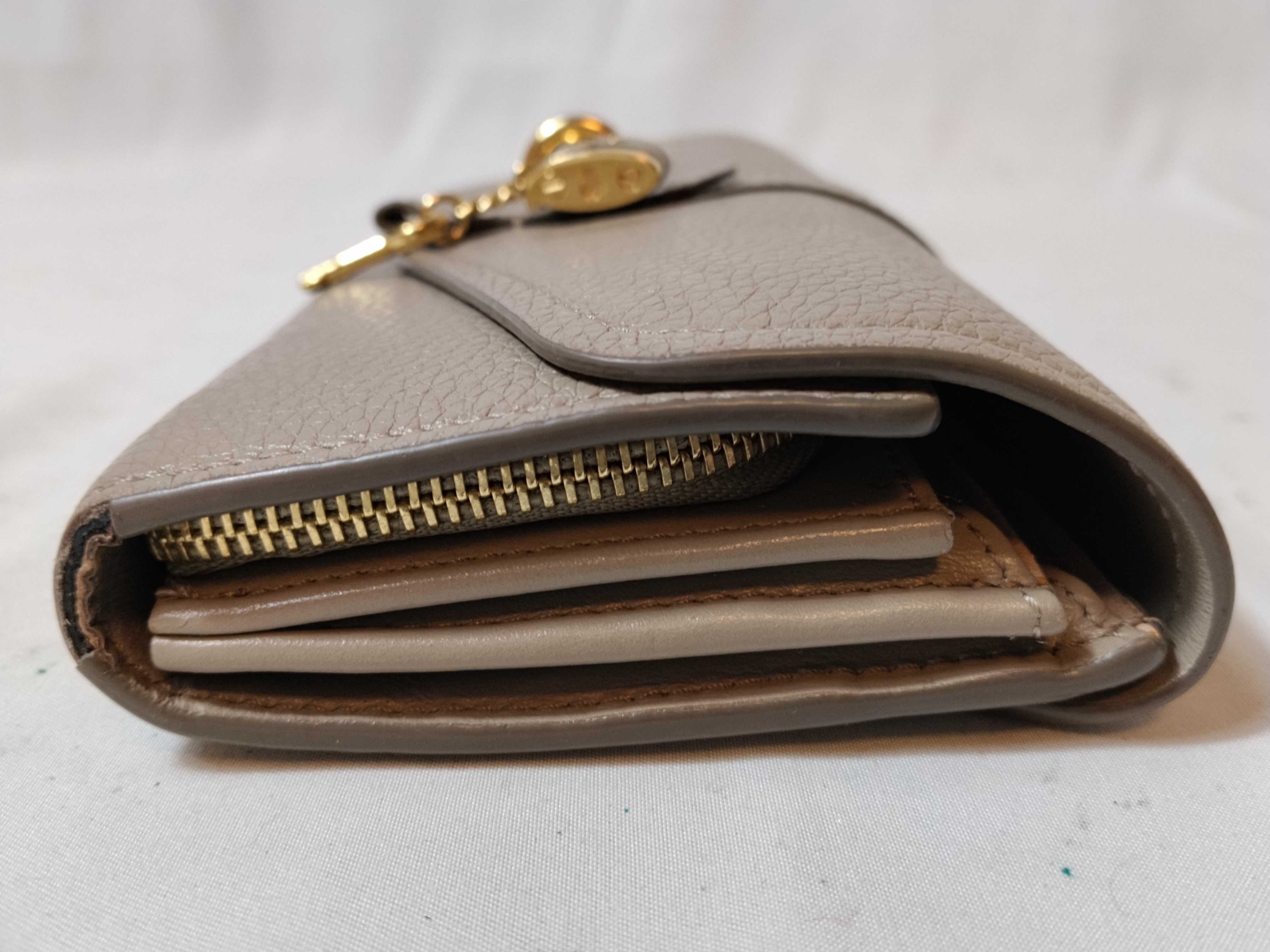 charm wallet — view 5