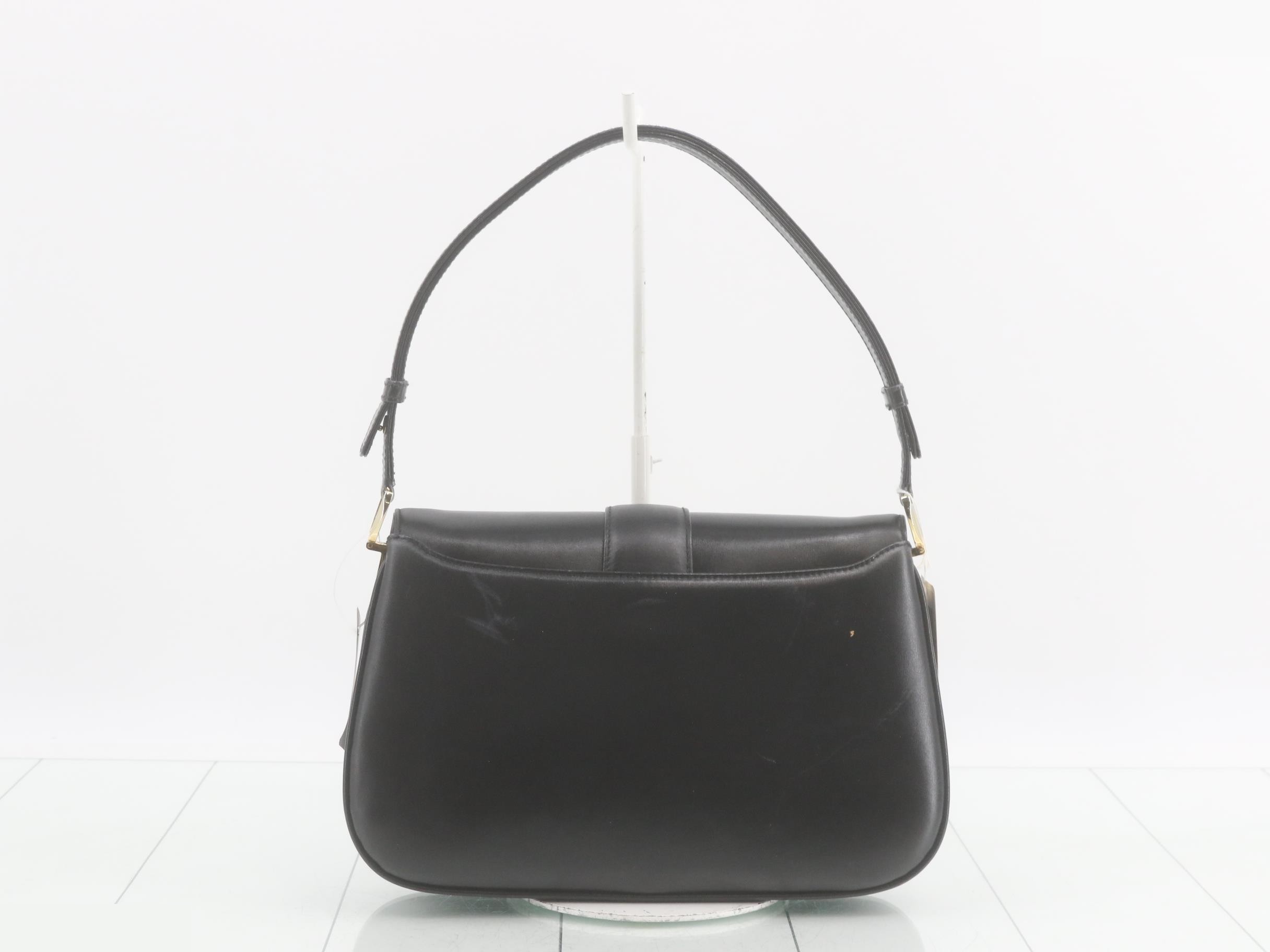 Vintage shoulder bag — view 2