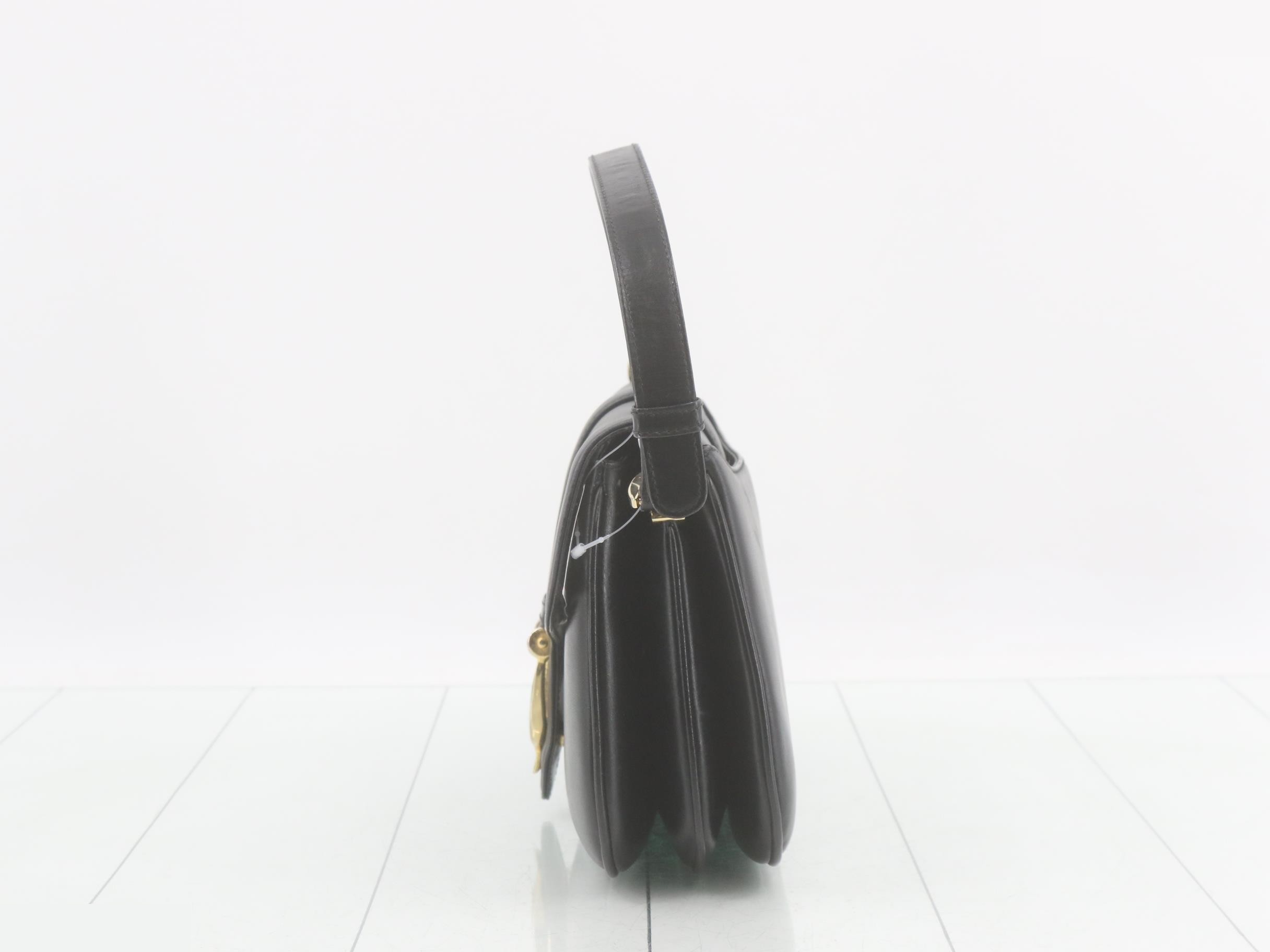 Vintage shoulder bag — view 3