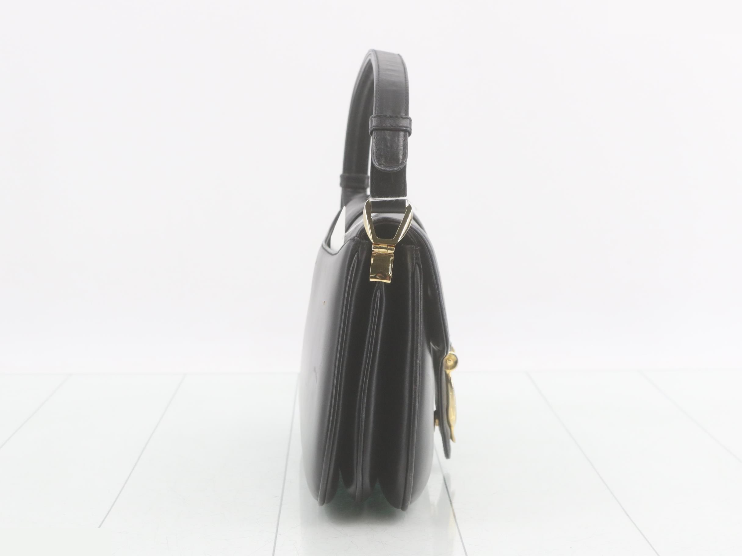 Vintage shoulder bag — view 4