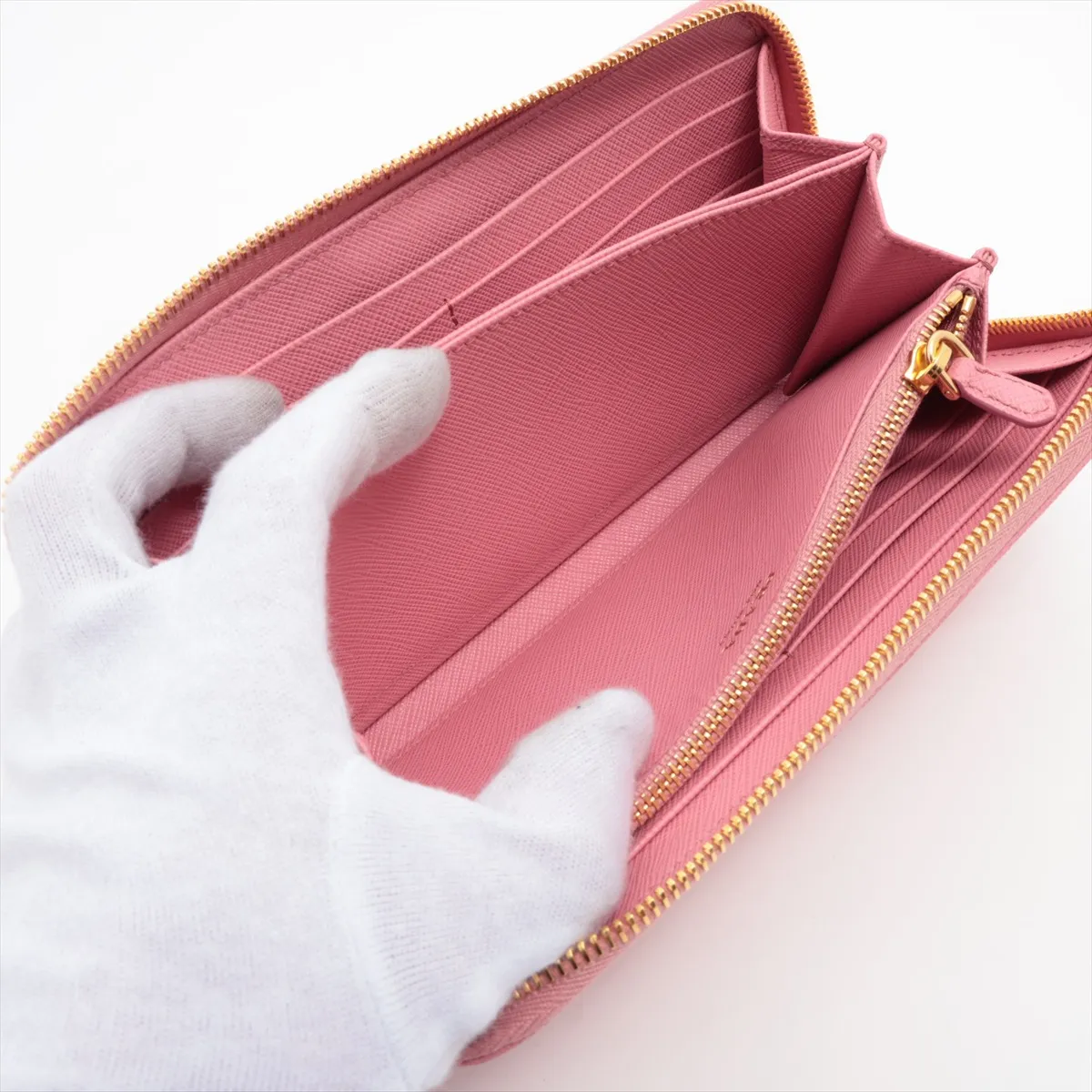 Saffiano Metal 1ML506 Leather Round Zip Wallet Pink — view 7