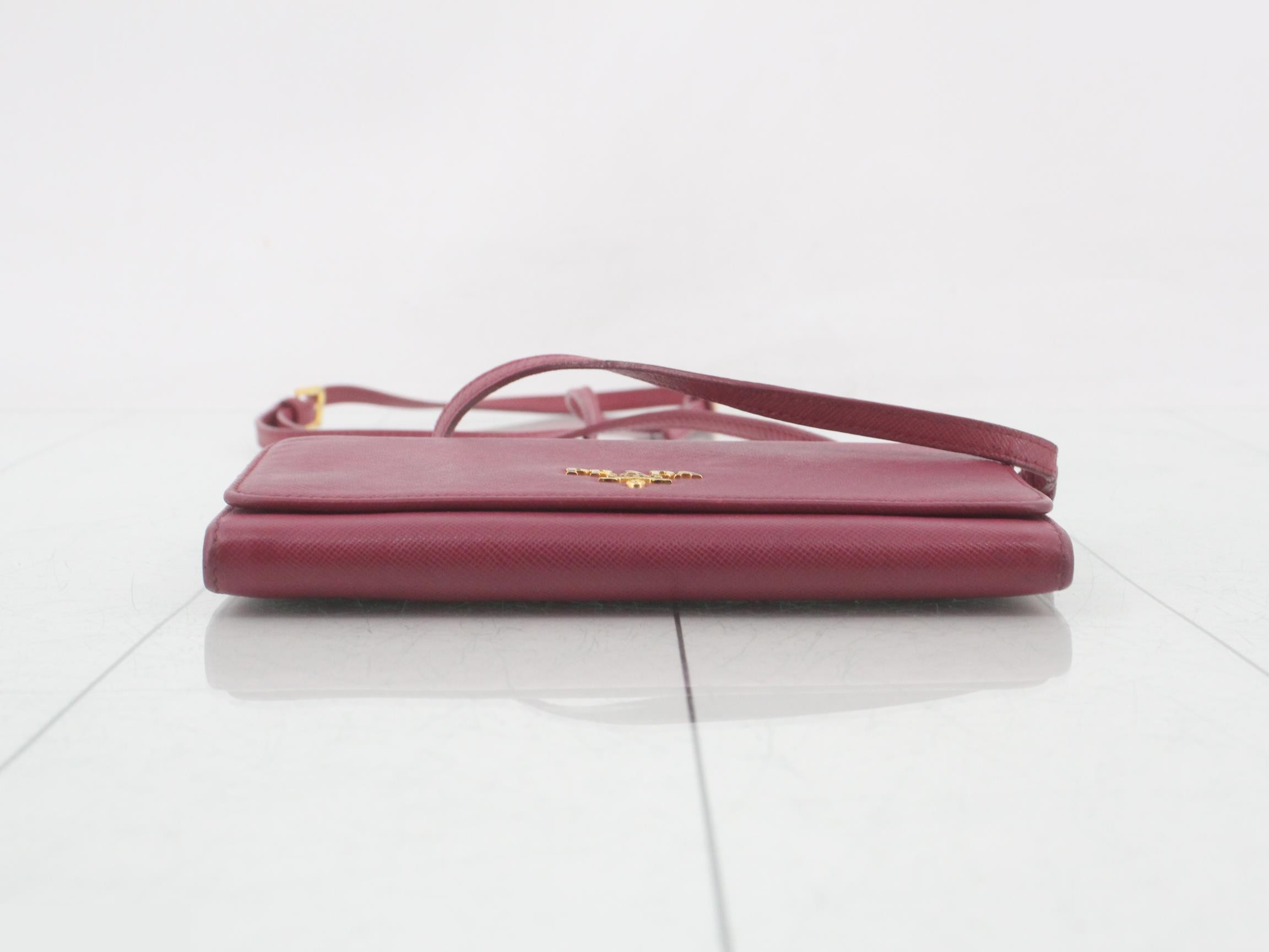Saffiano Shoulder Wallet — view 3